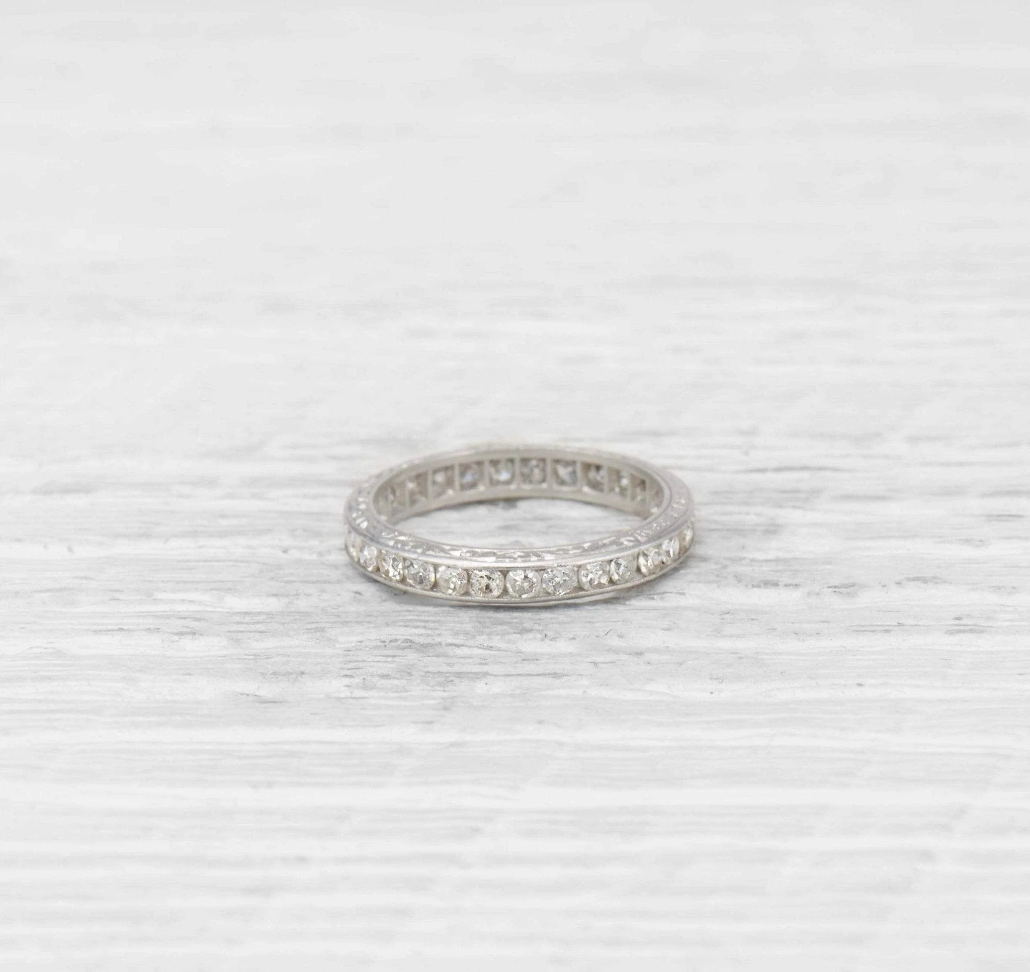 .75 Carat Late Art Deco Diamond Eternity Band - Image 3