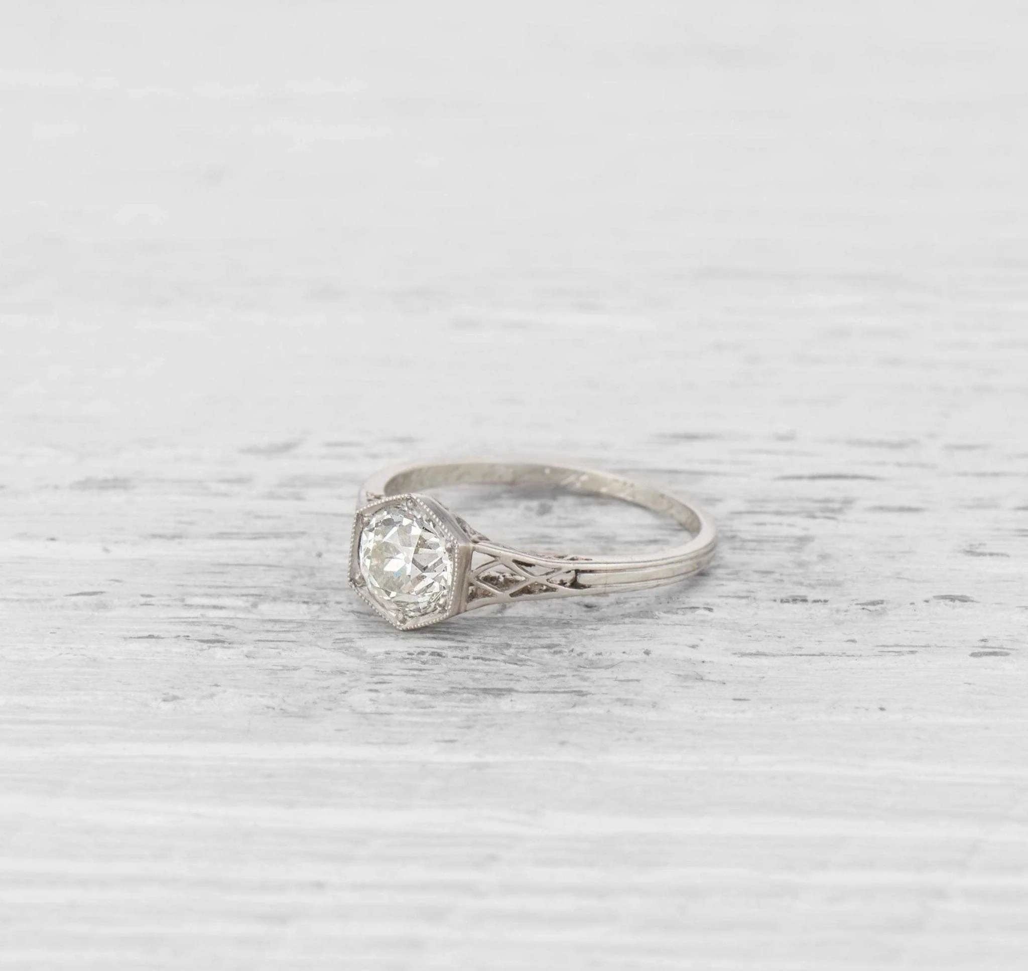 1.02 ART DECO DIAMOND ENGAGEMENT RING
