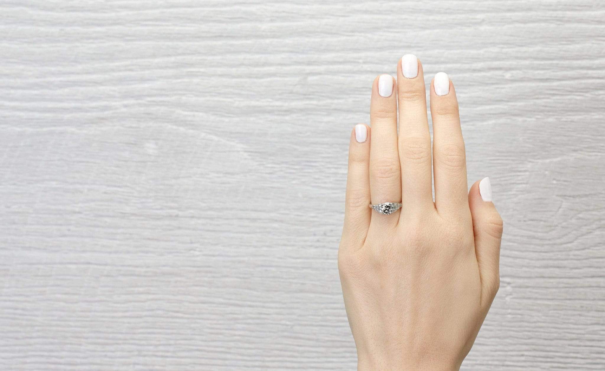 1.05 Carat Art Deco Engagement Ring - Image 5