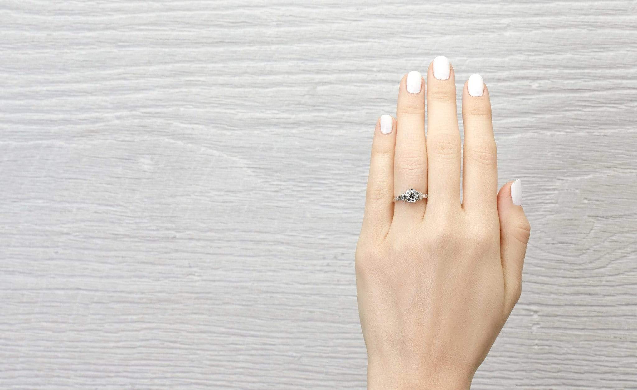 1.06 Carat Art Deco Engagement Ring - Image 5
