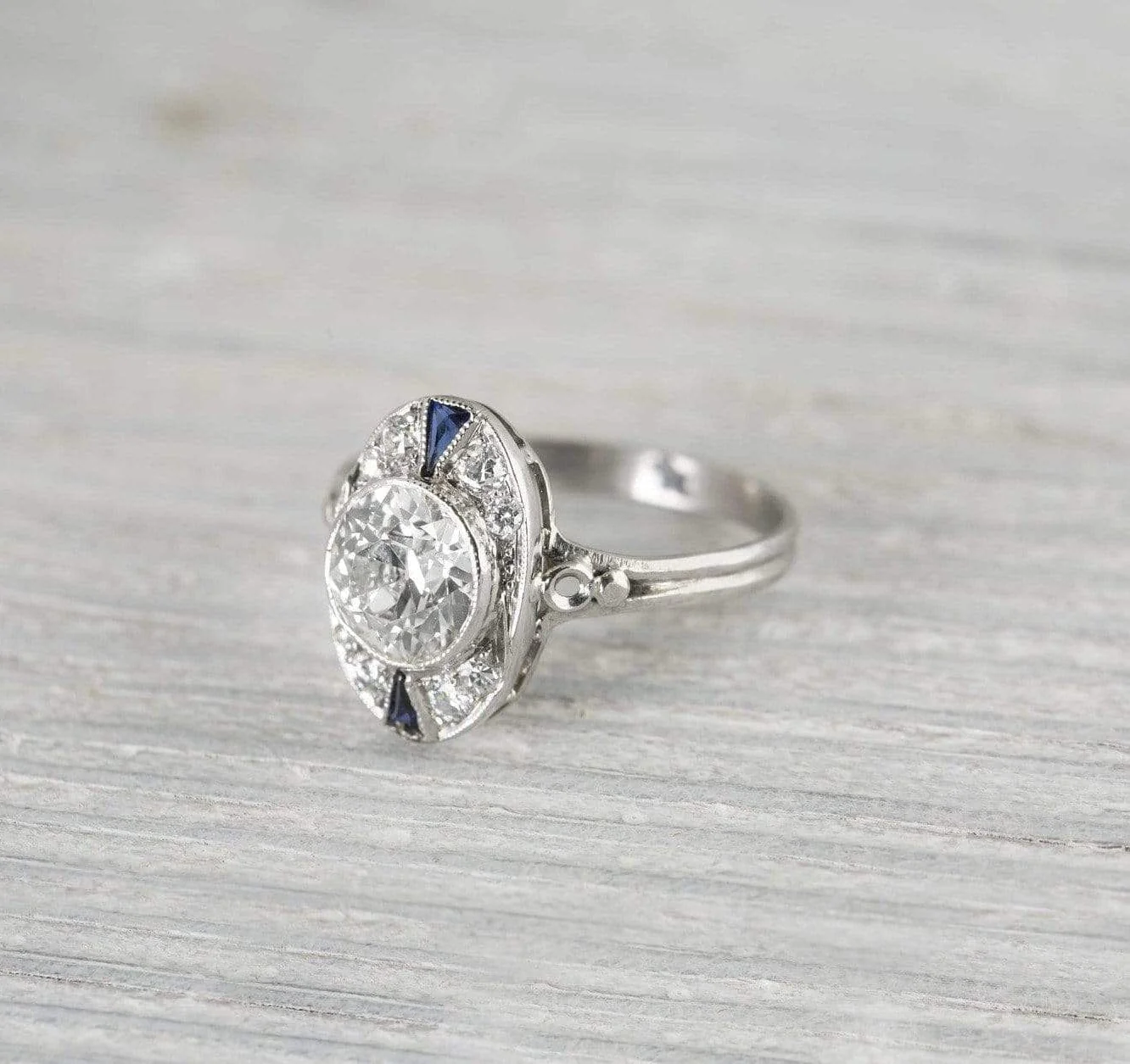 1.15 Carat Art Deco Diamond & Sapphire Vintage Engagement Ring