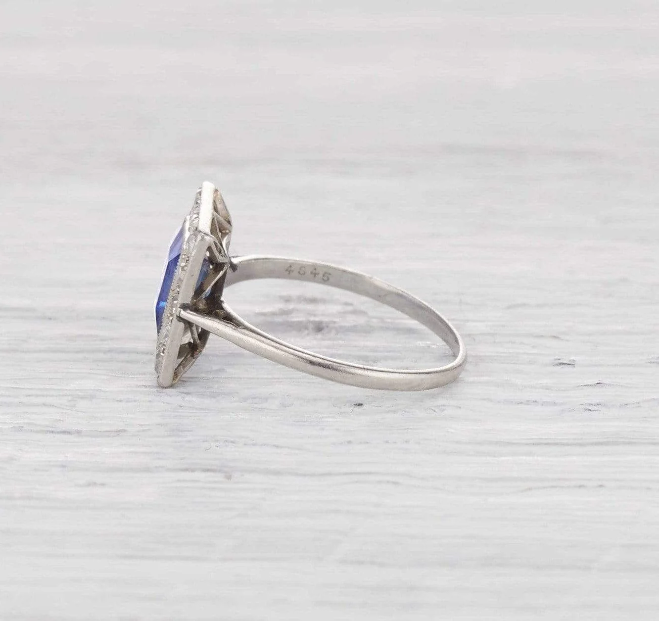 1.20 Carat Art Deco Sapphire Engagement Ring - Image 3
