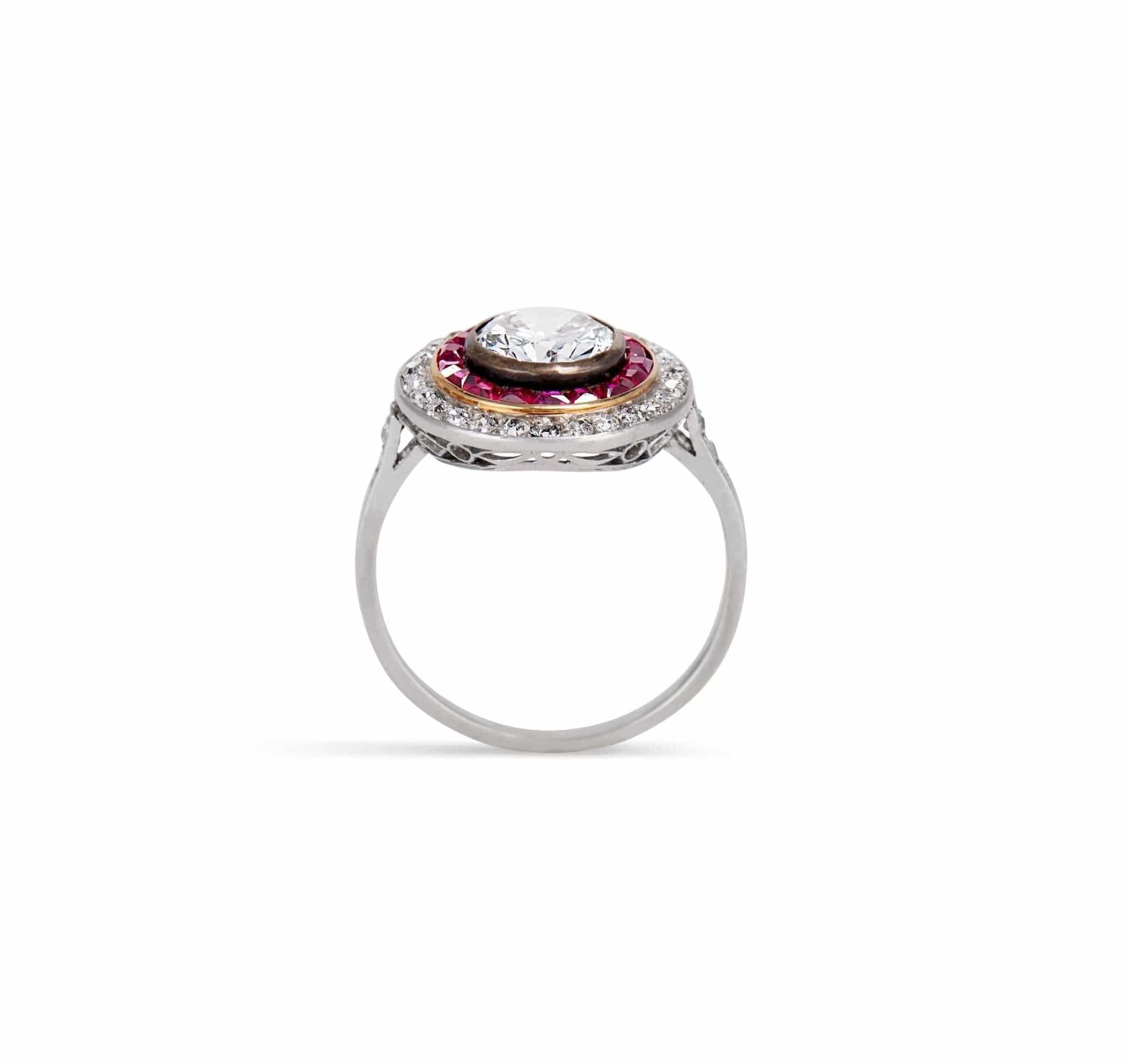Art Deco 1.20 Carat Diamond & Ruby Target Ring - Image 4