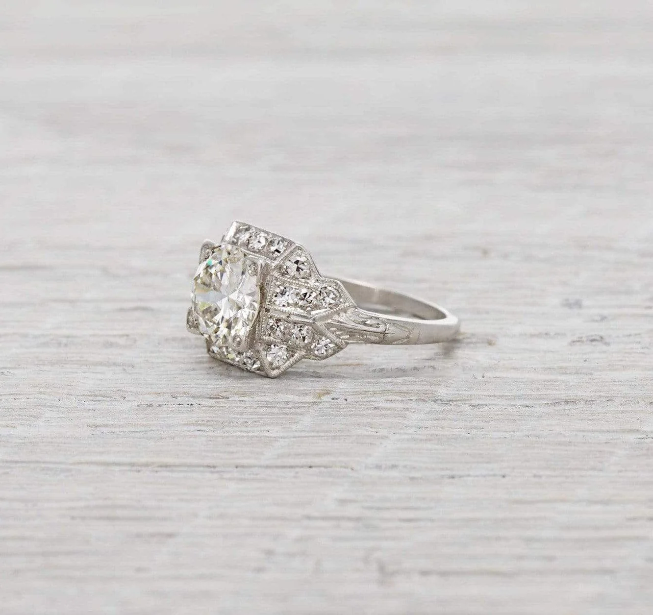 1.20 Carat Vintage Art Deco Engagement Ring