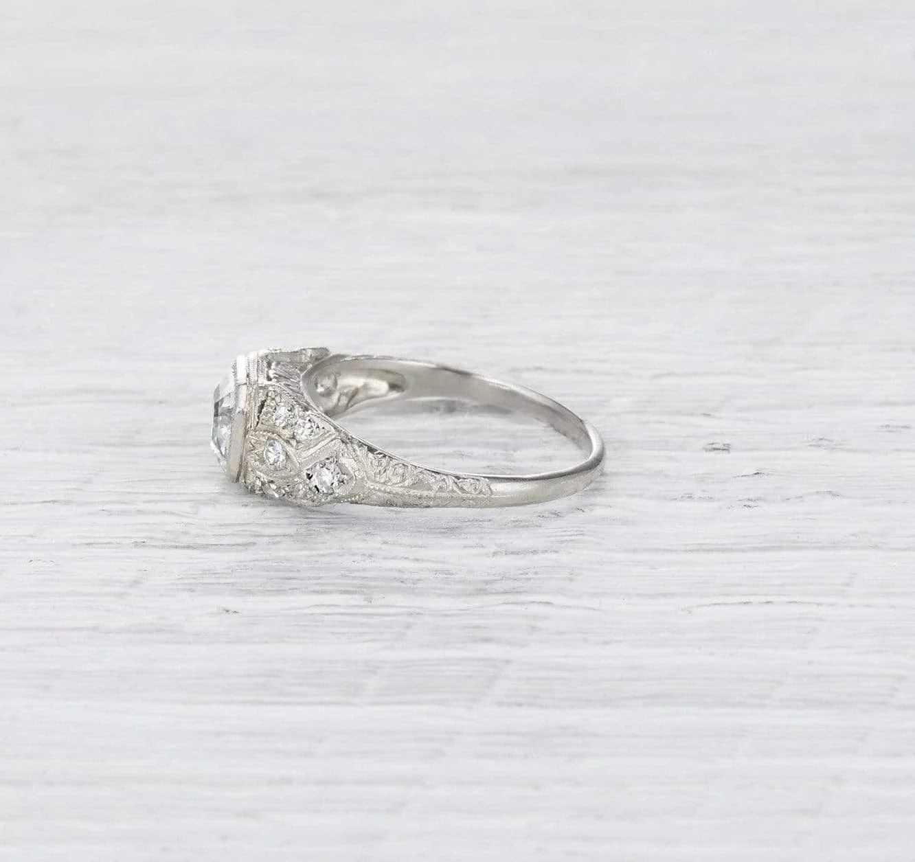 1.21 Carat Art Deco Engagement Ring - Image 3