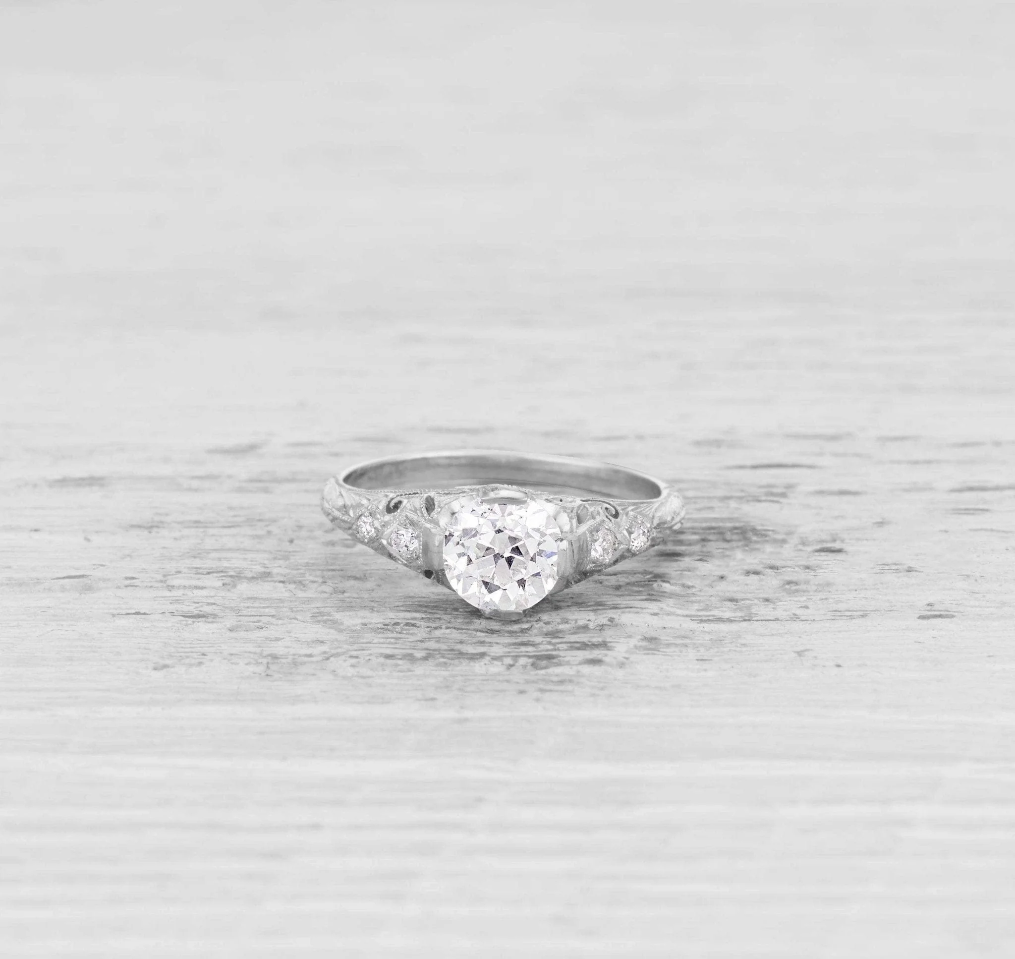 1.25 CARAT EDWARDIAN DIAMOND ENGAGEMENT RING - Image 2