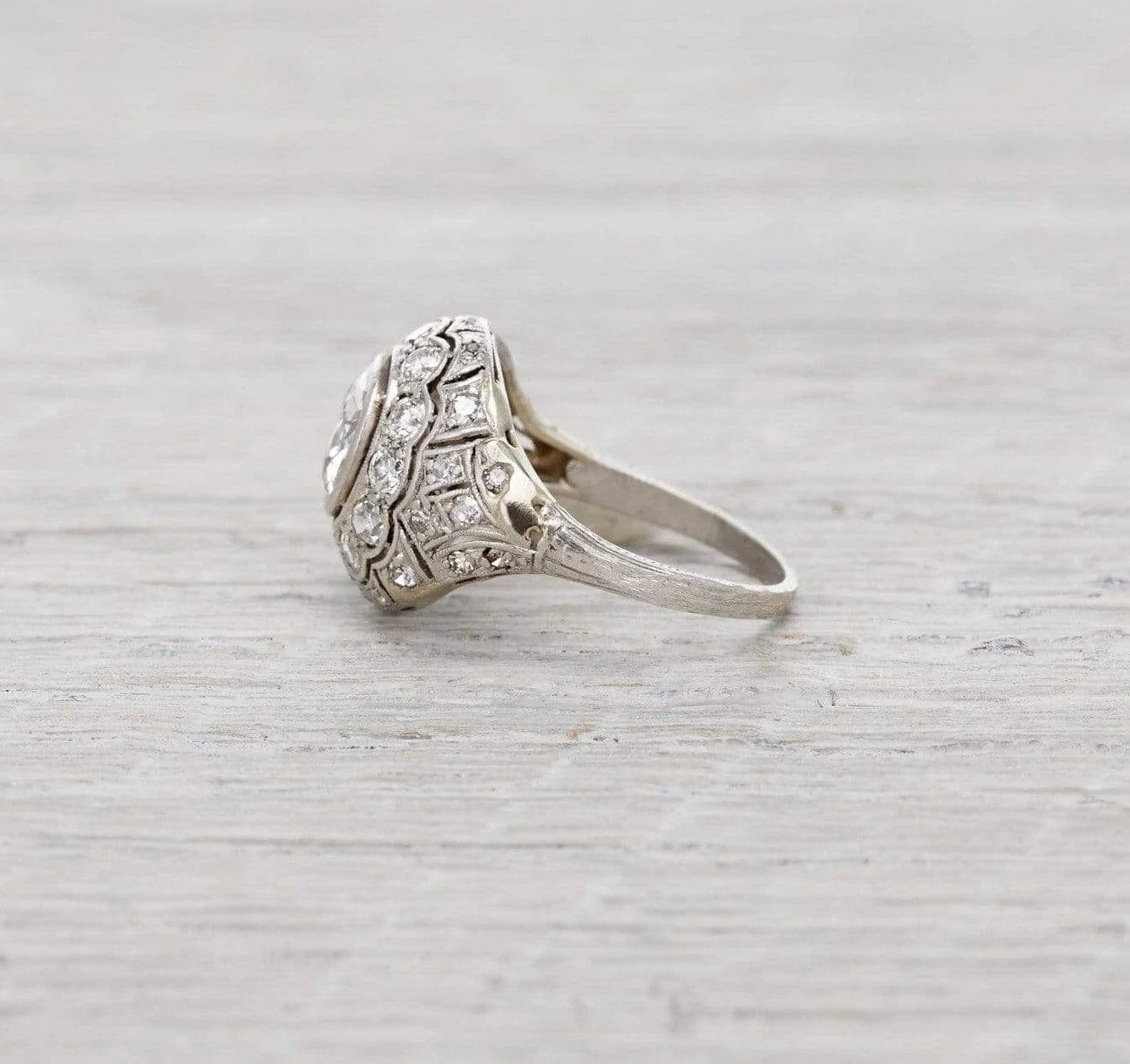 1.25 Carat Vintage Edwardian Ring - Image 3