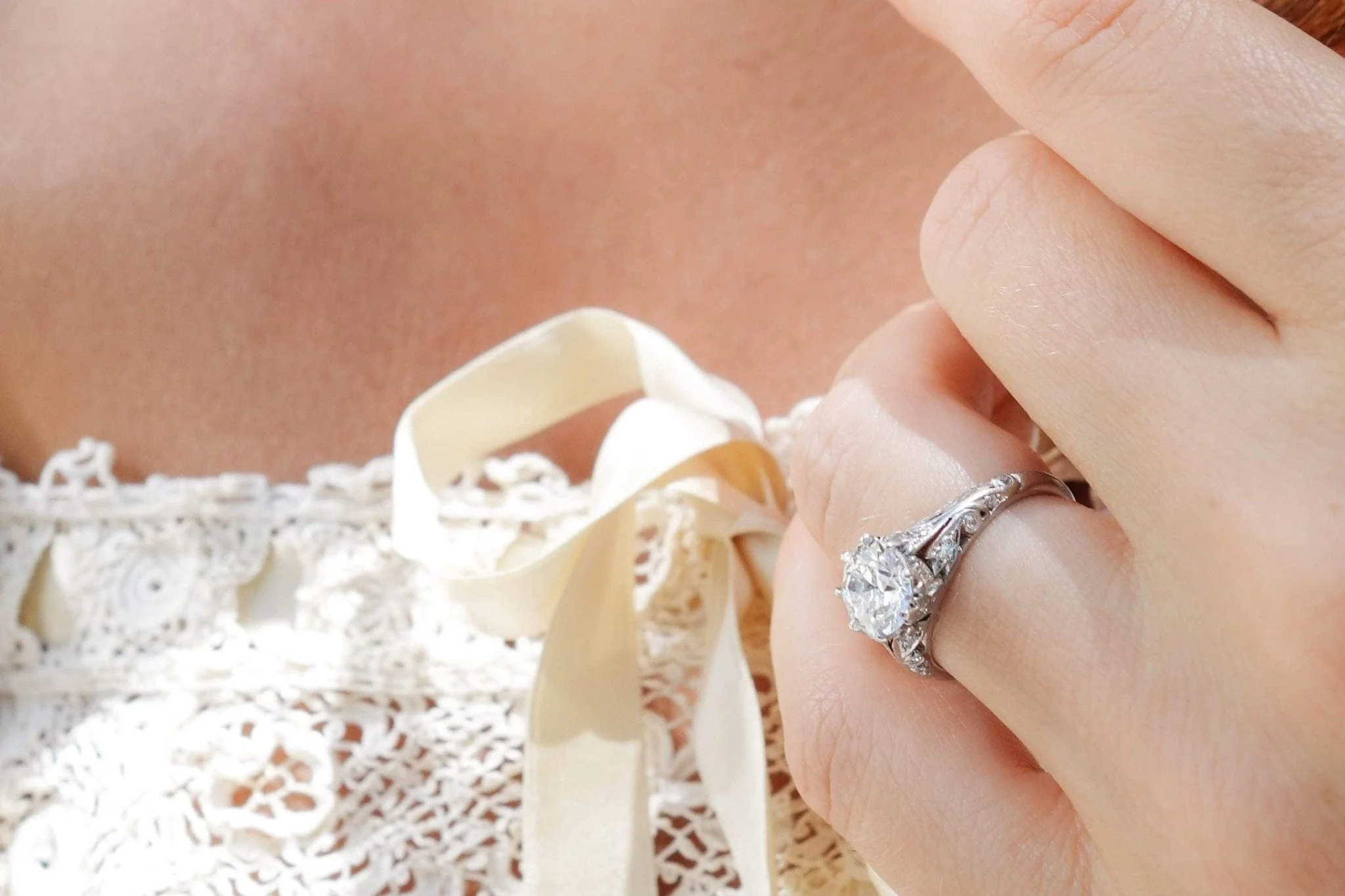 1.39 Carat Edwardian Diamond Engagement Ring - Image 7