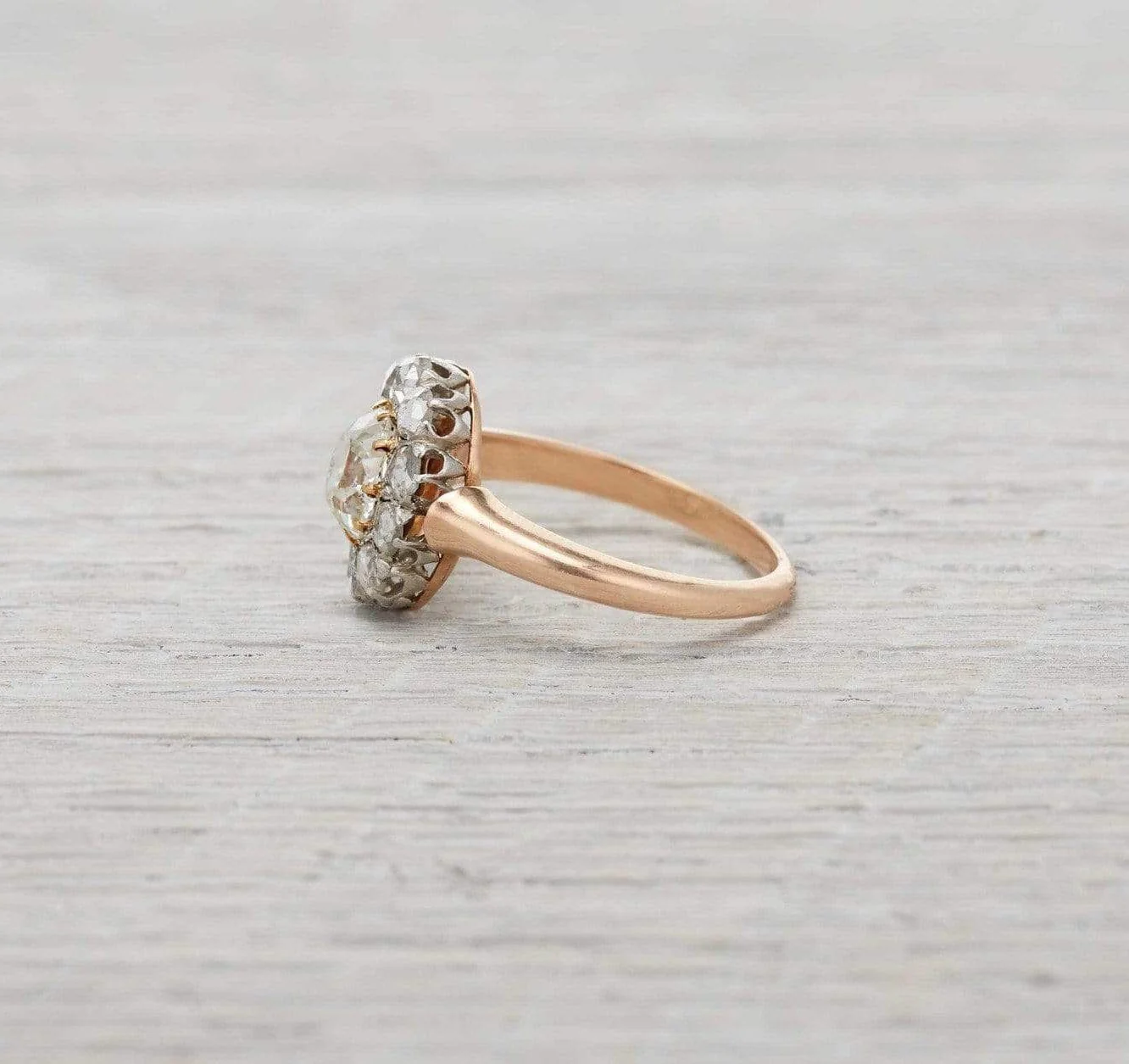 1.40 Carat Edwardian Diamond Cluster Gold Engagement Ring - Image 3