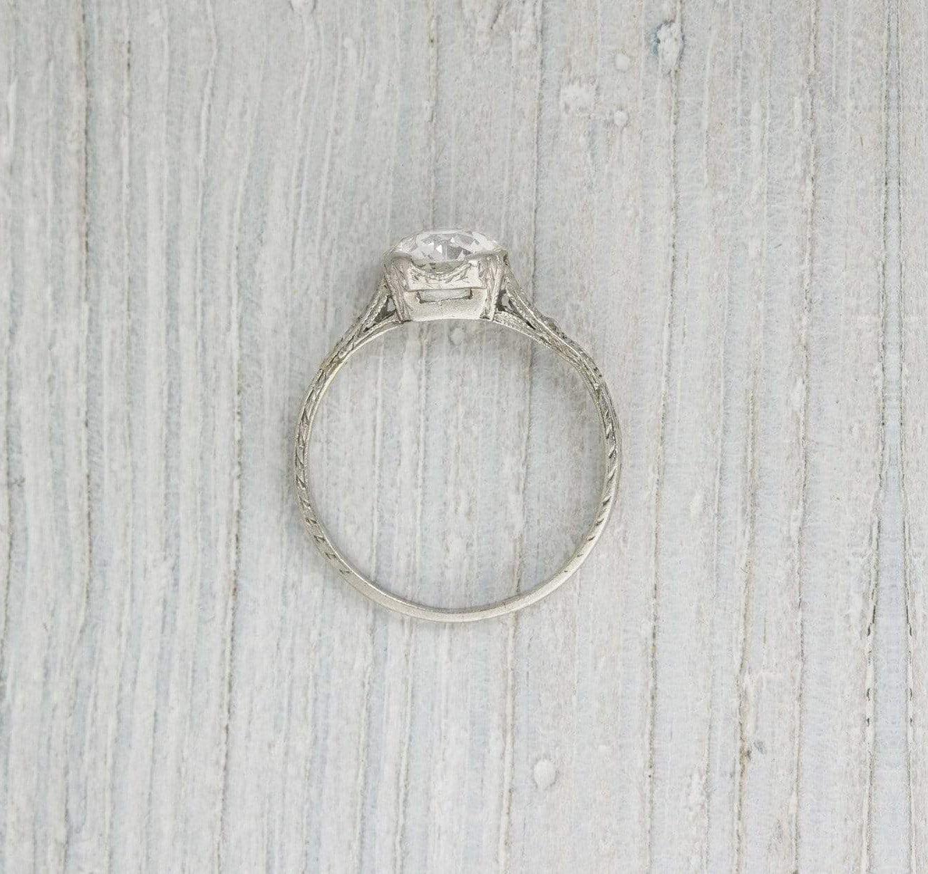 1.50 Carat Art Deco Vintage Engagement Ring - Image 4