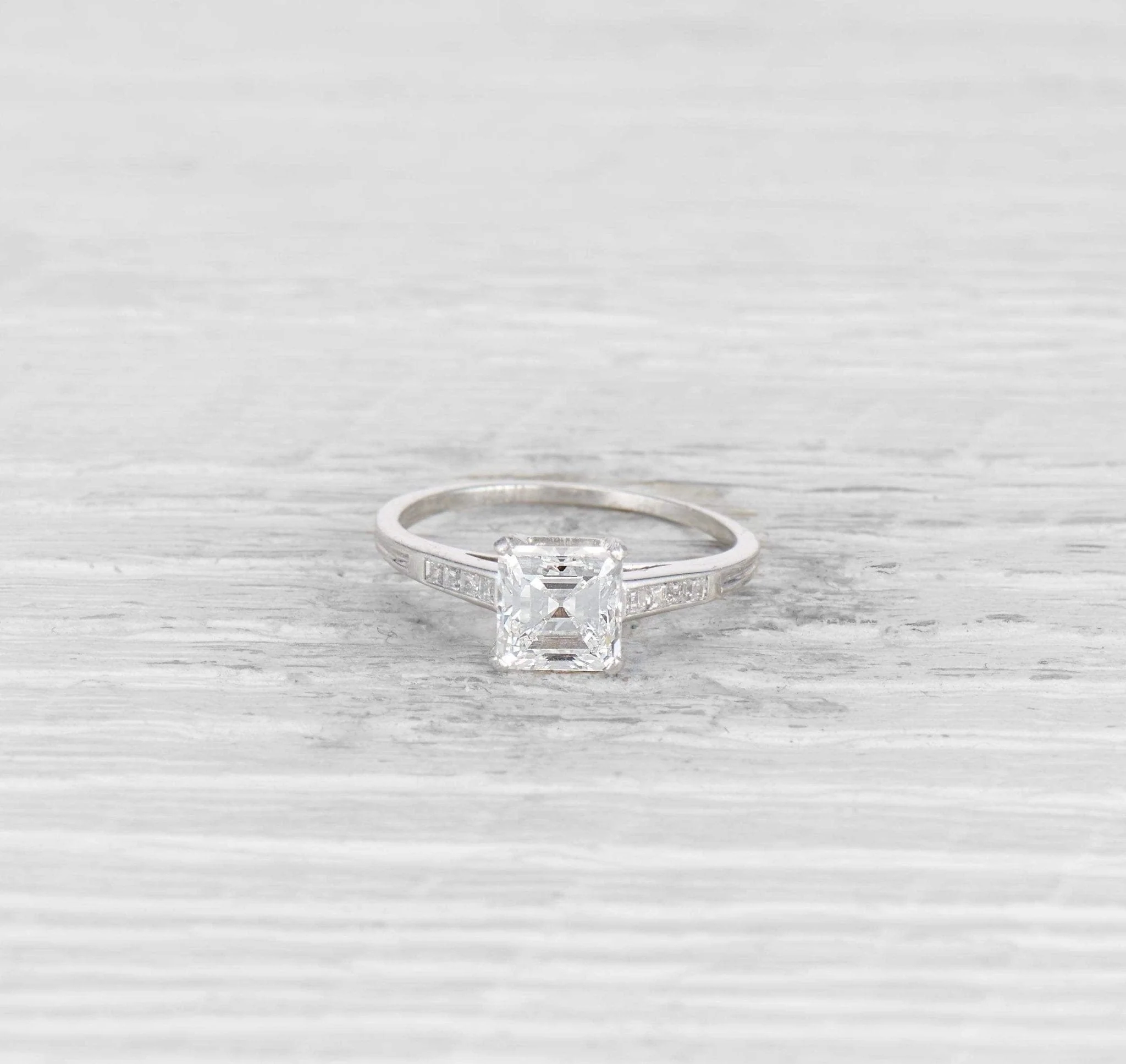 1.59 ART DECO TIFFANY & CO. DIAMOND ENGAGEMENT RING - Image 2