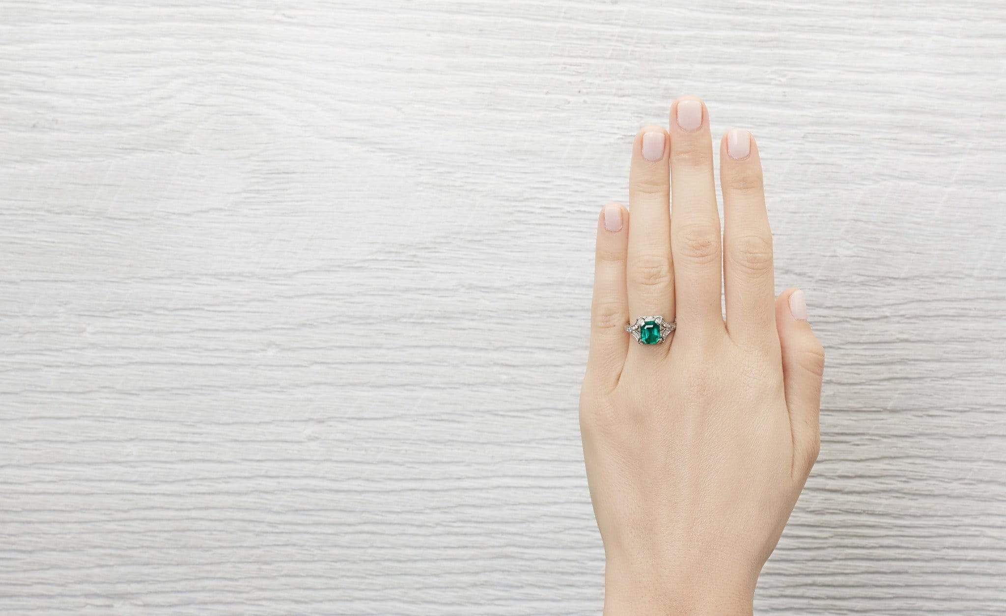 1.60 Carat Art Deco Emerald Ring - Image 5