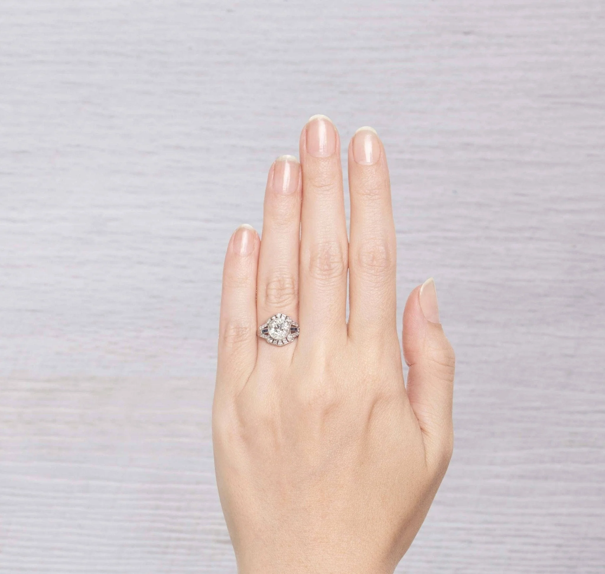 1.72 CARAT ART DECO DIAMOND AND SAPPHIRE RING - Image 5