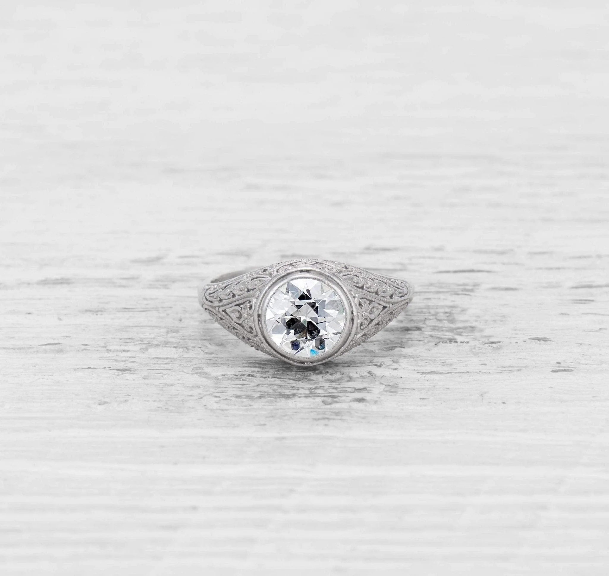 1.75 CARAT EDWARDIAN DIAMOND ENGAGEMENT RING - Image 2