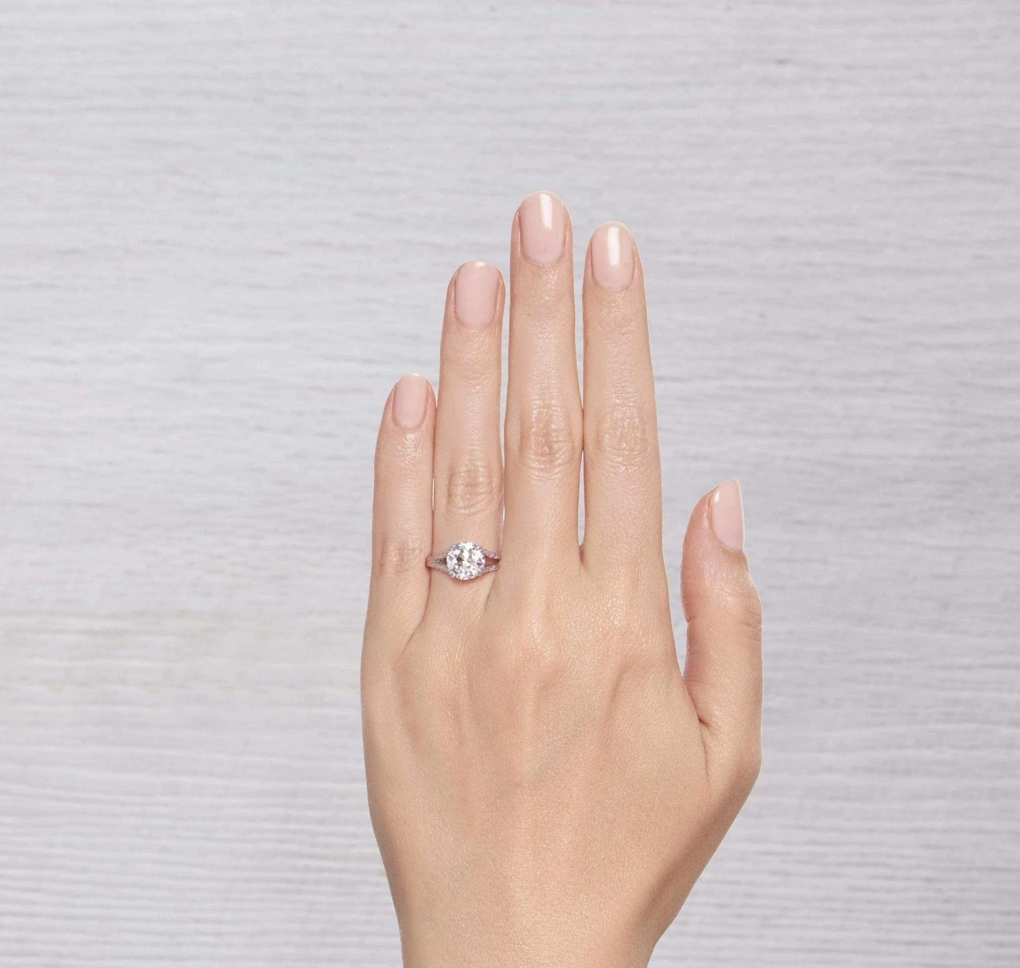 1.91 CARAT ART DECO DIAMOND ENGAGEMENT RING - Image 4