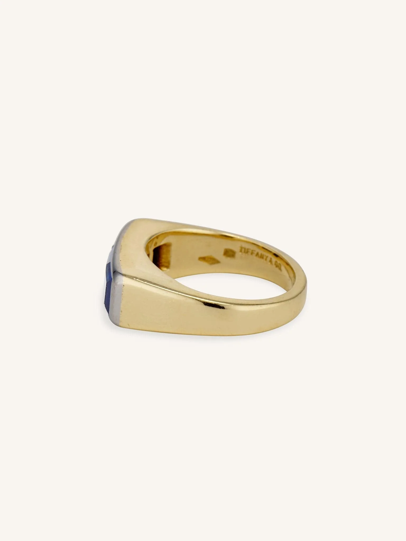 1960s 2.10 Carat Table Cut Sapphire Three Stone Ring, Tiffany & Co. - Image 4