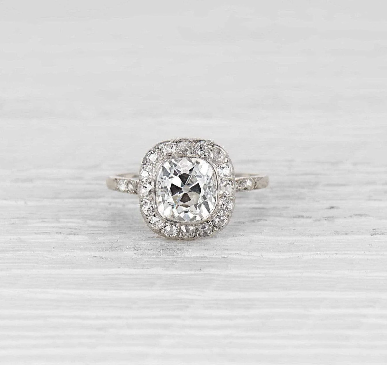 2.56 Carat Edwardian Engagement Ring - Image 2