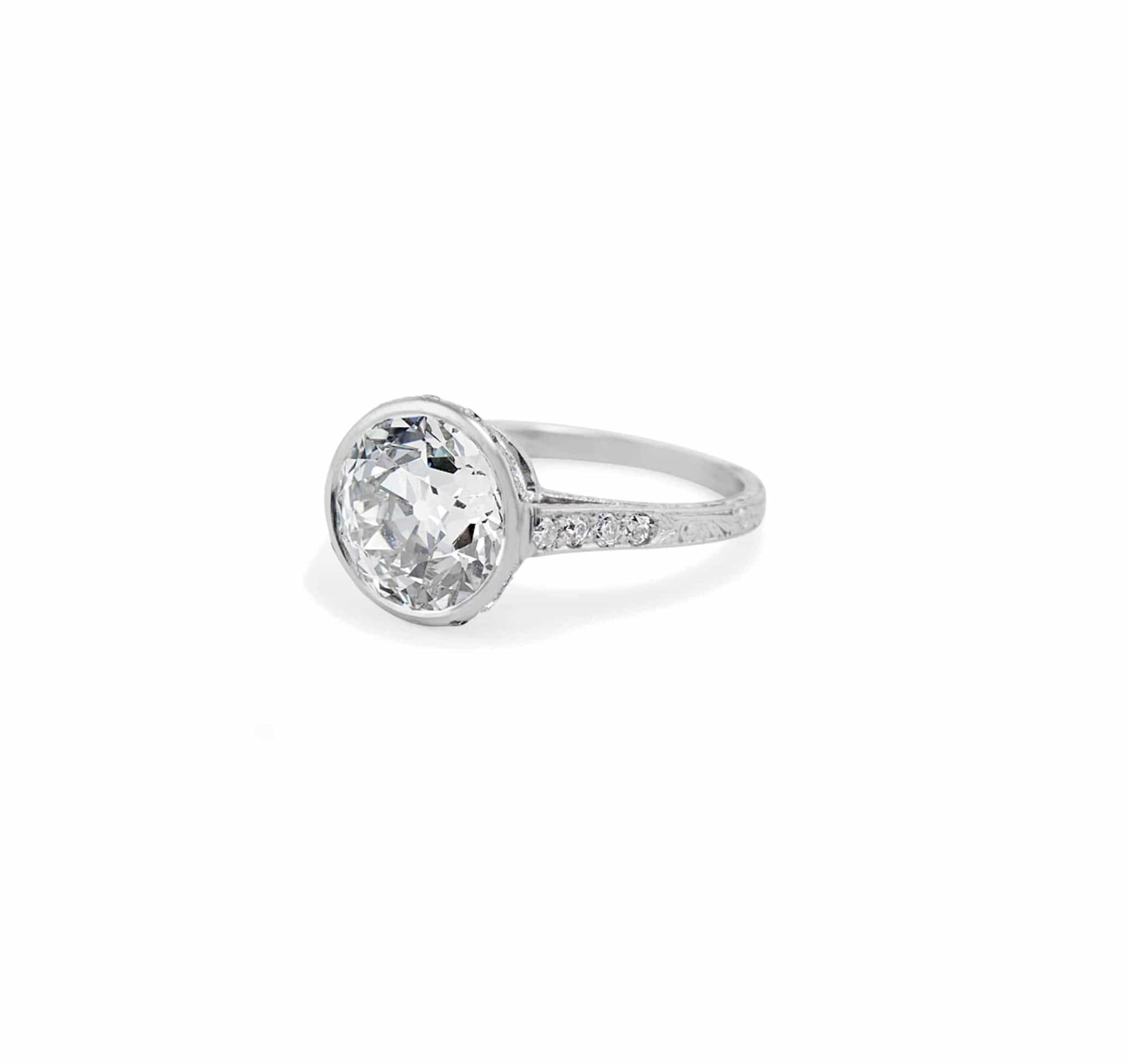 Art Deco 3.21 Carat Old European Cut Diamond Engagement Ring - Image 2