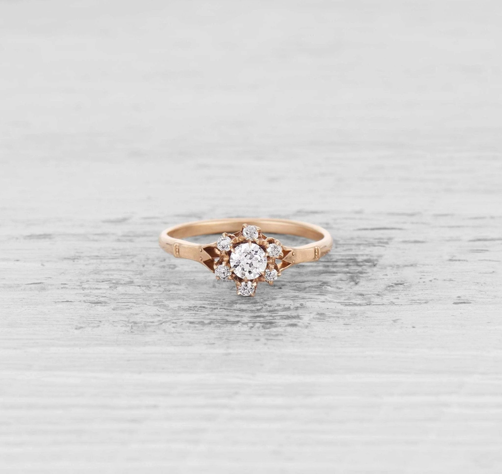 .30 CARAT VICTORIAN DIAMOND CLUSTER RING - Image 2