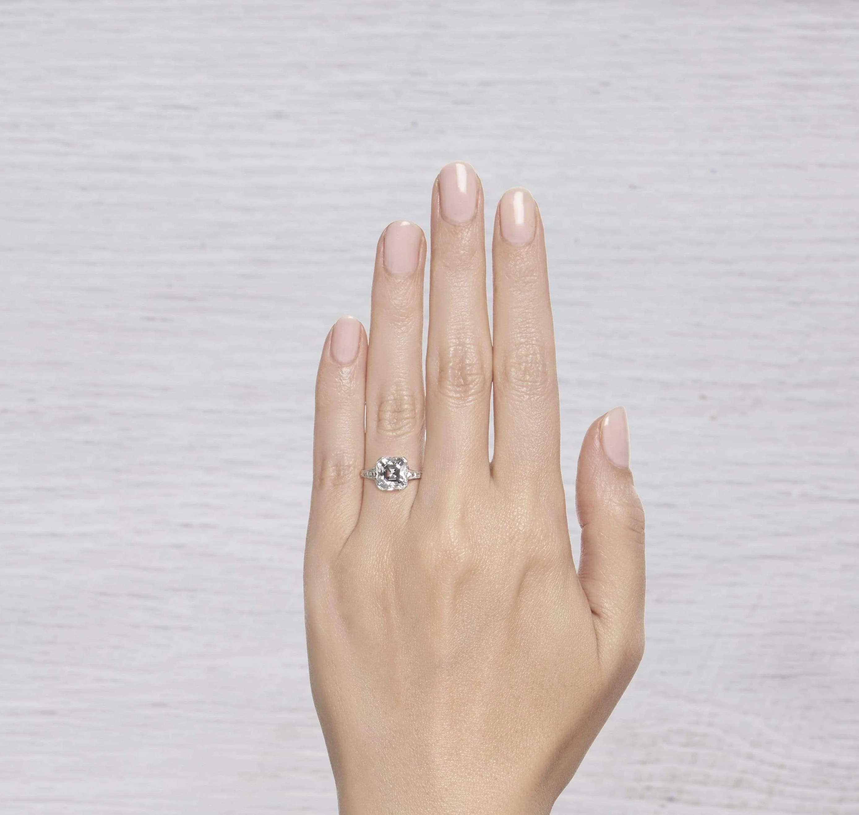4.30 CARAT TIFFANY & CO. ART DECO DIAMOND ENGAGEMENT RING - Image 5