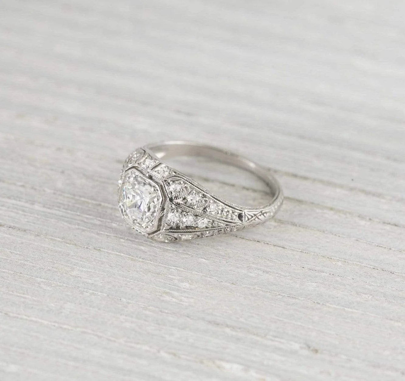 .75 Carat Vintage Art Deco Diamond Engagement Ring