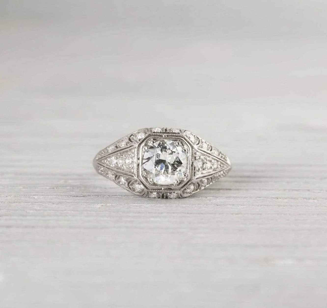 .75 Carat Vintage Art Deco Diamond Engagement Ring - Image 2