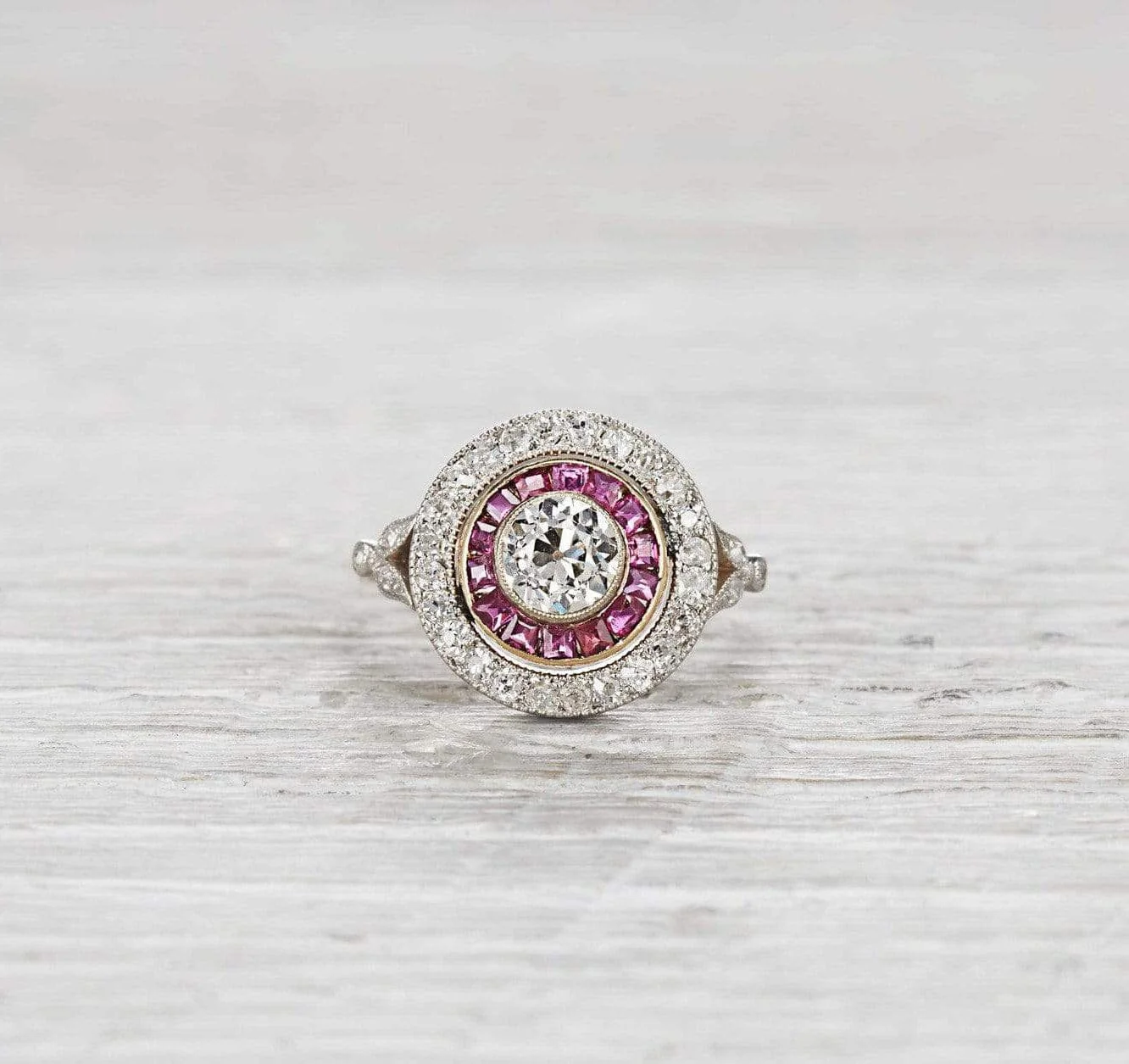 .80 Carat Edwardian Diamond and Ruby Ring - Image 2