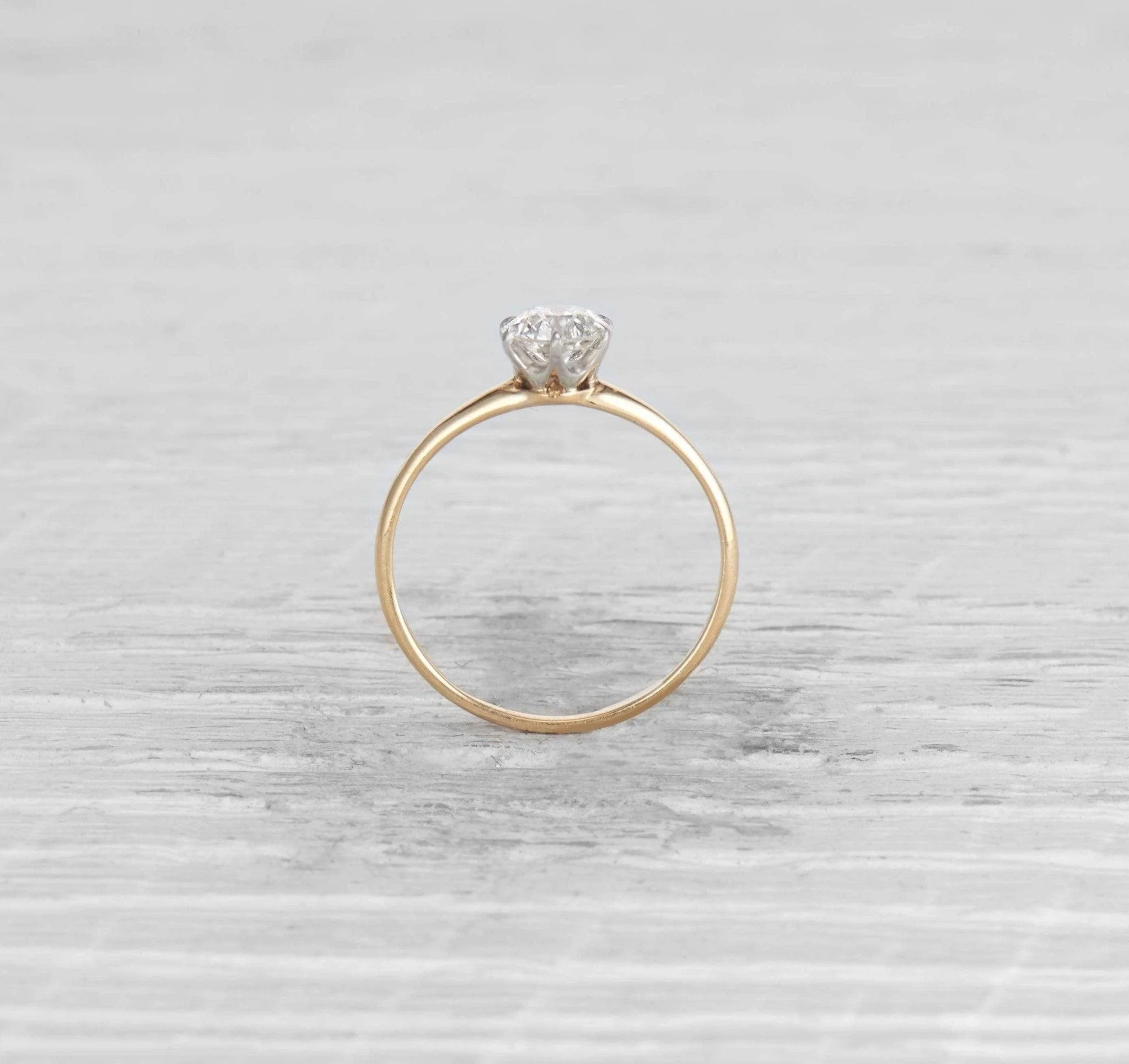 .86 CARAT TIFFANY & CO. DIAMOND SOLITAIRE ENGAGEMENT RING - Image 4