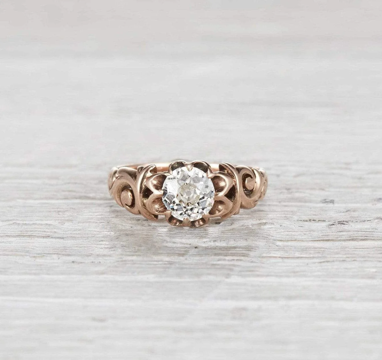 .90 Carat Victorian Engagement Ring - Image 2