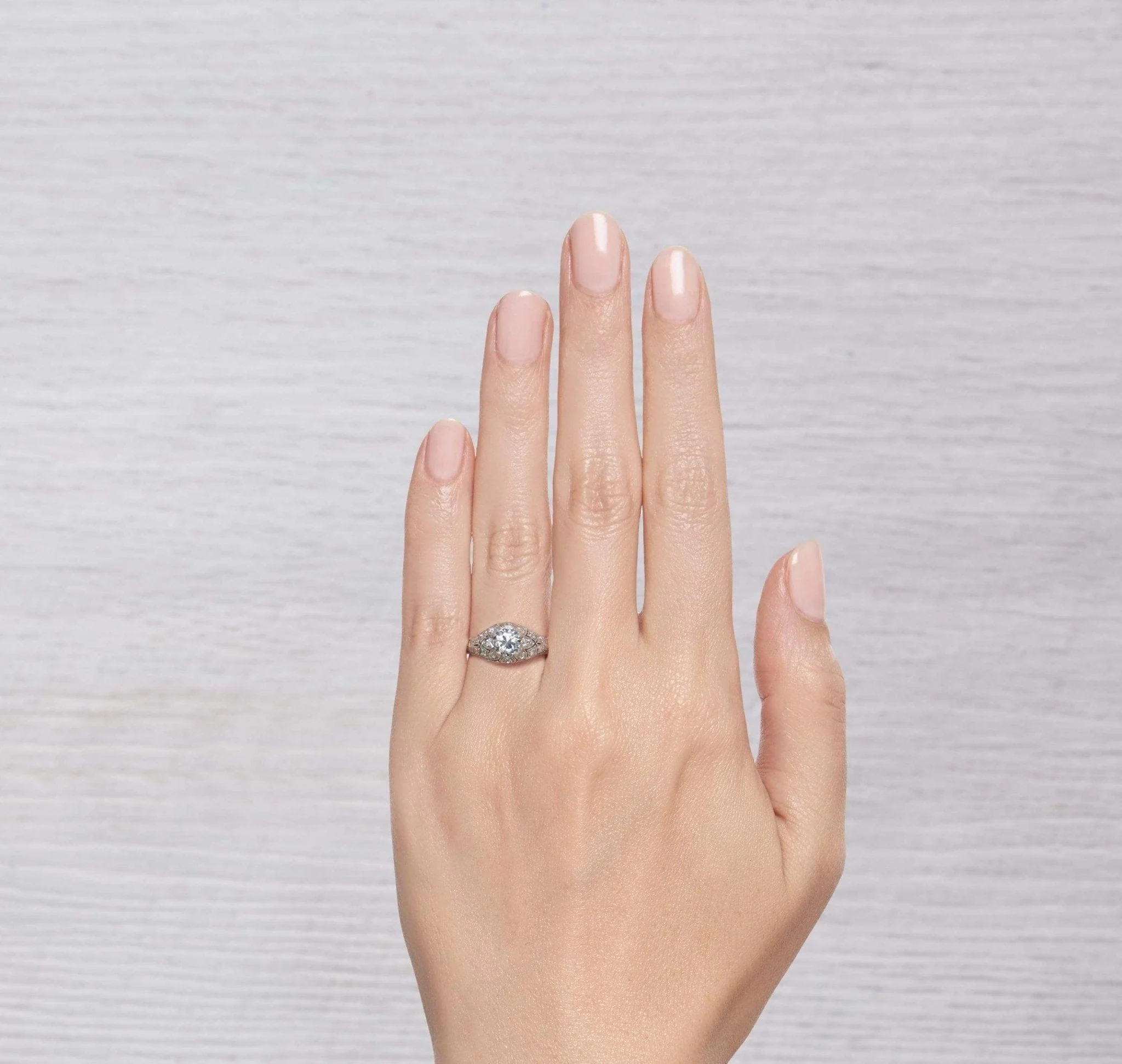 .91 CARAT EDWARDIAN DIAMOND ENGAGEMENT RING - Image 5