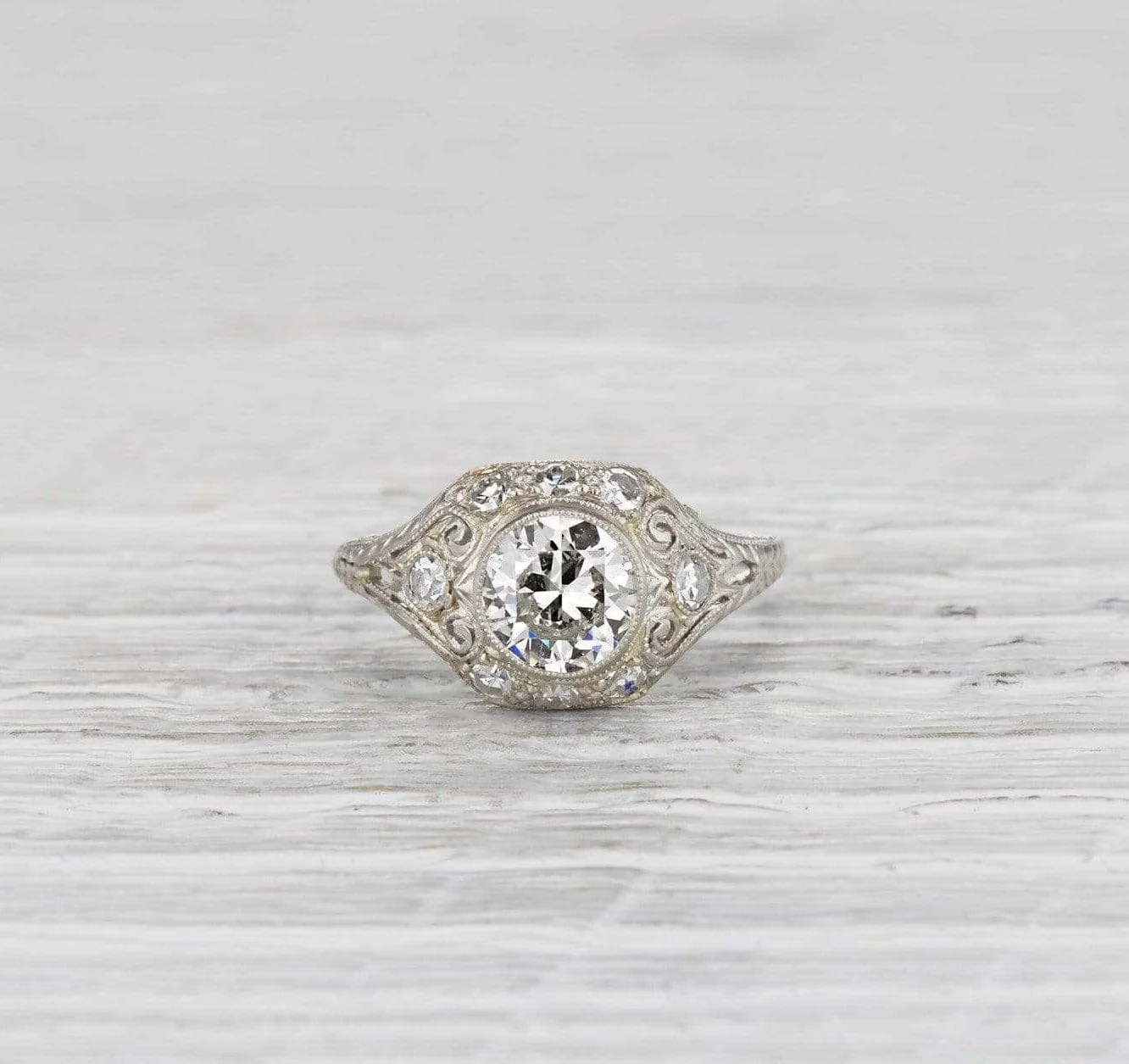 .92 Carat Edwardian Engagement Ring - Image 3