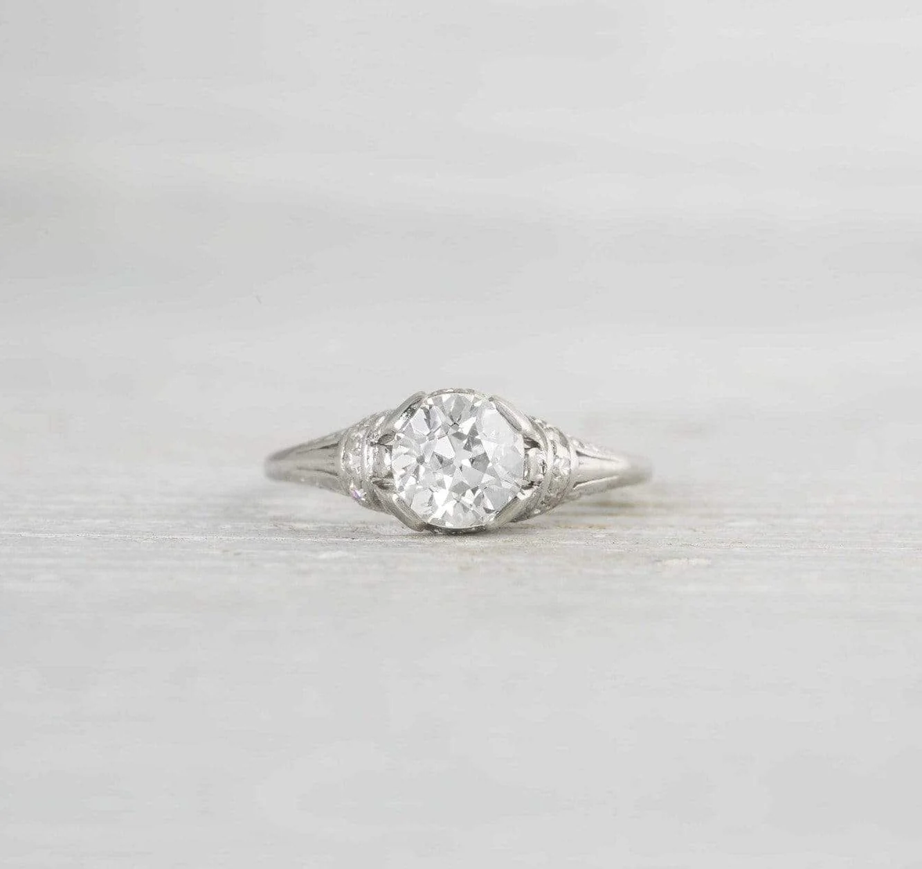 .93 Carat Diamond Vintage Engagement Ring - Image 2