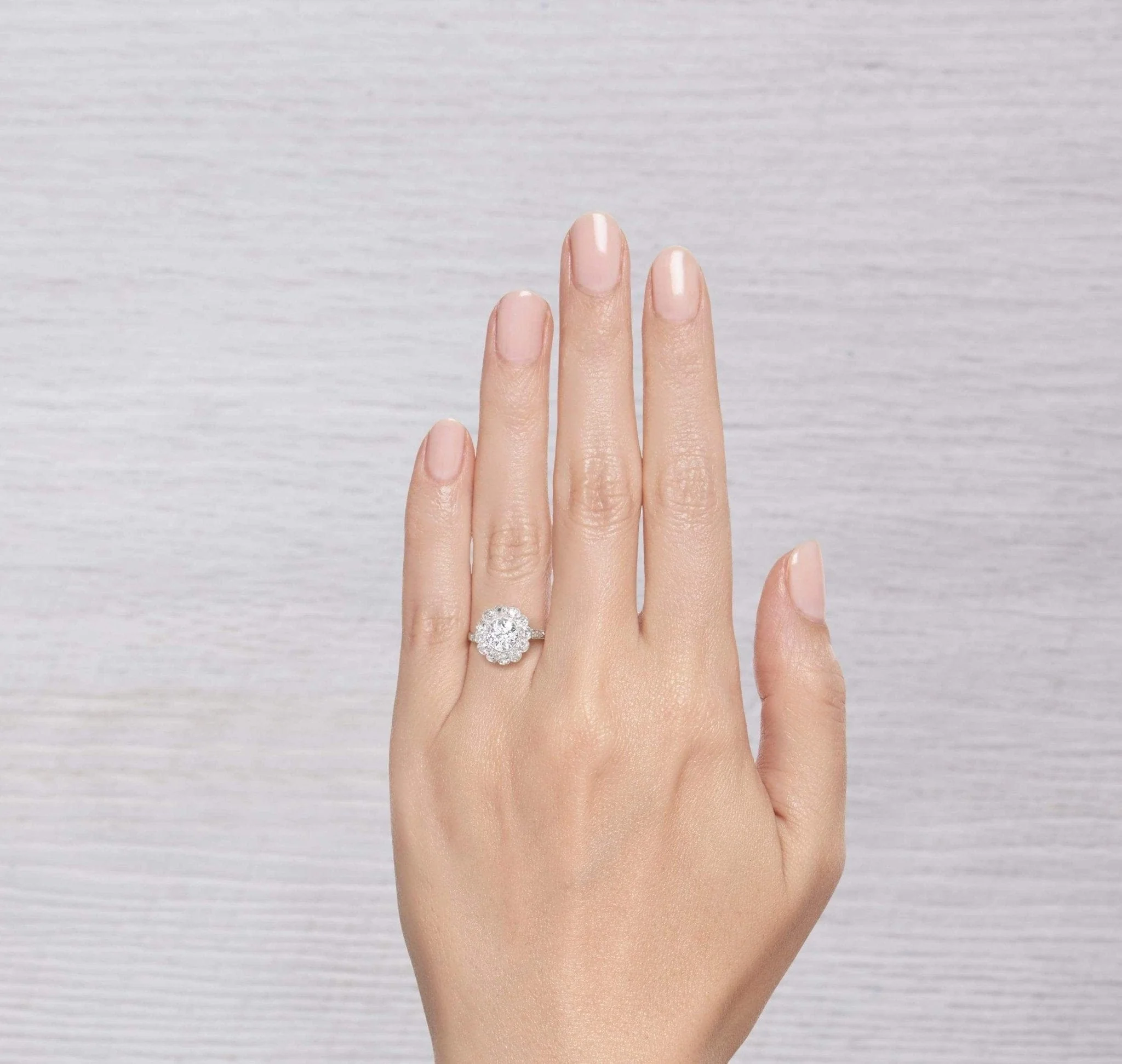 .93 CARAT EDWARDIAN DIAMOND ENGAGEMENT RING - Image 5