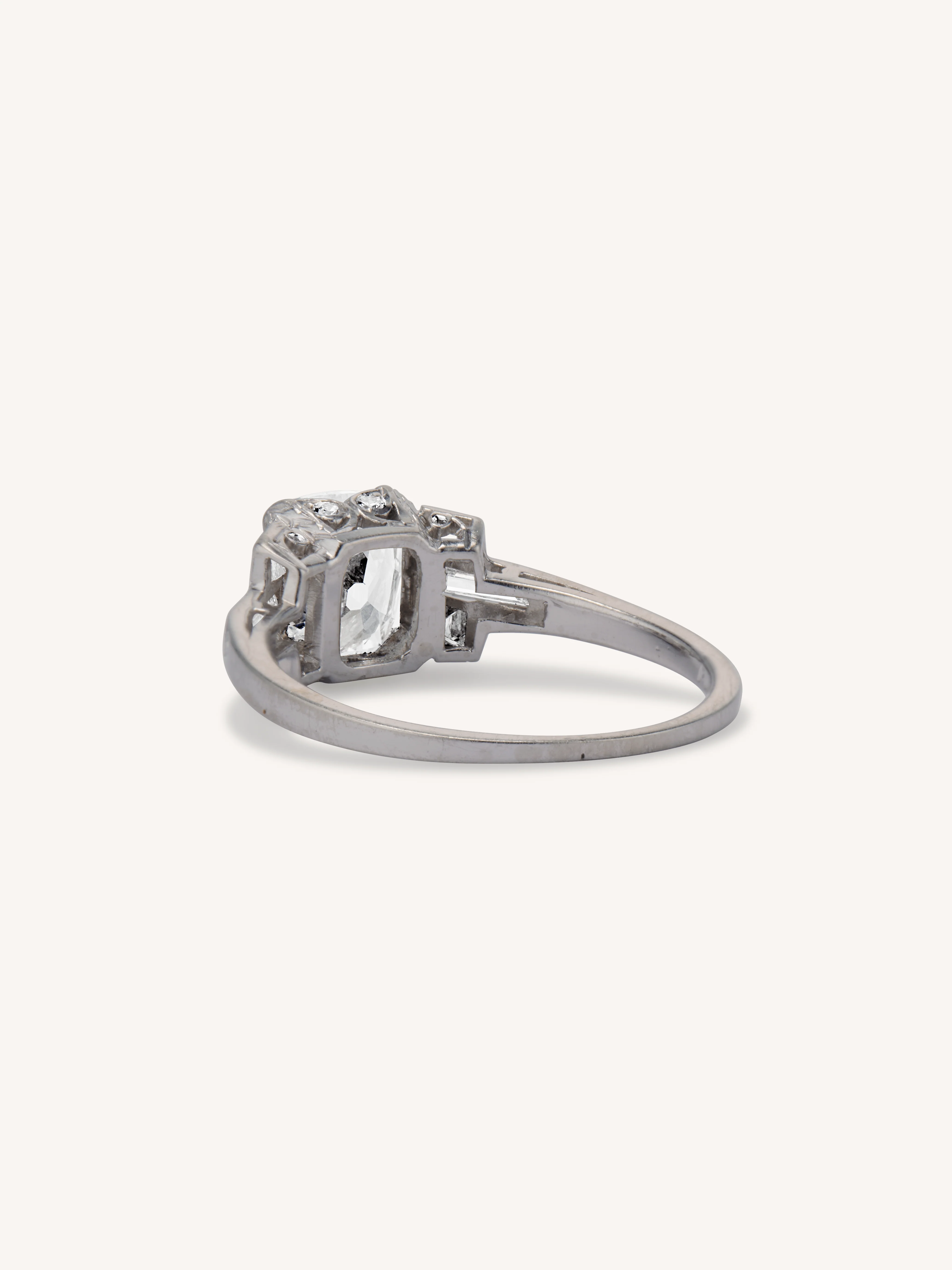 Art Deco 1.12 Carat Old Mine Cushion Diamond Vintage Engagement Ring - Image 5