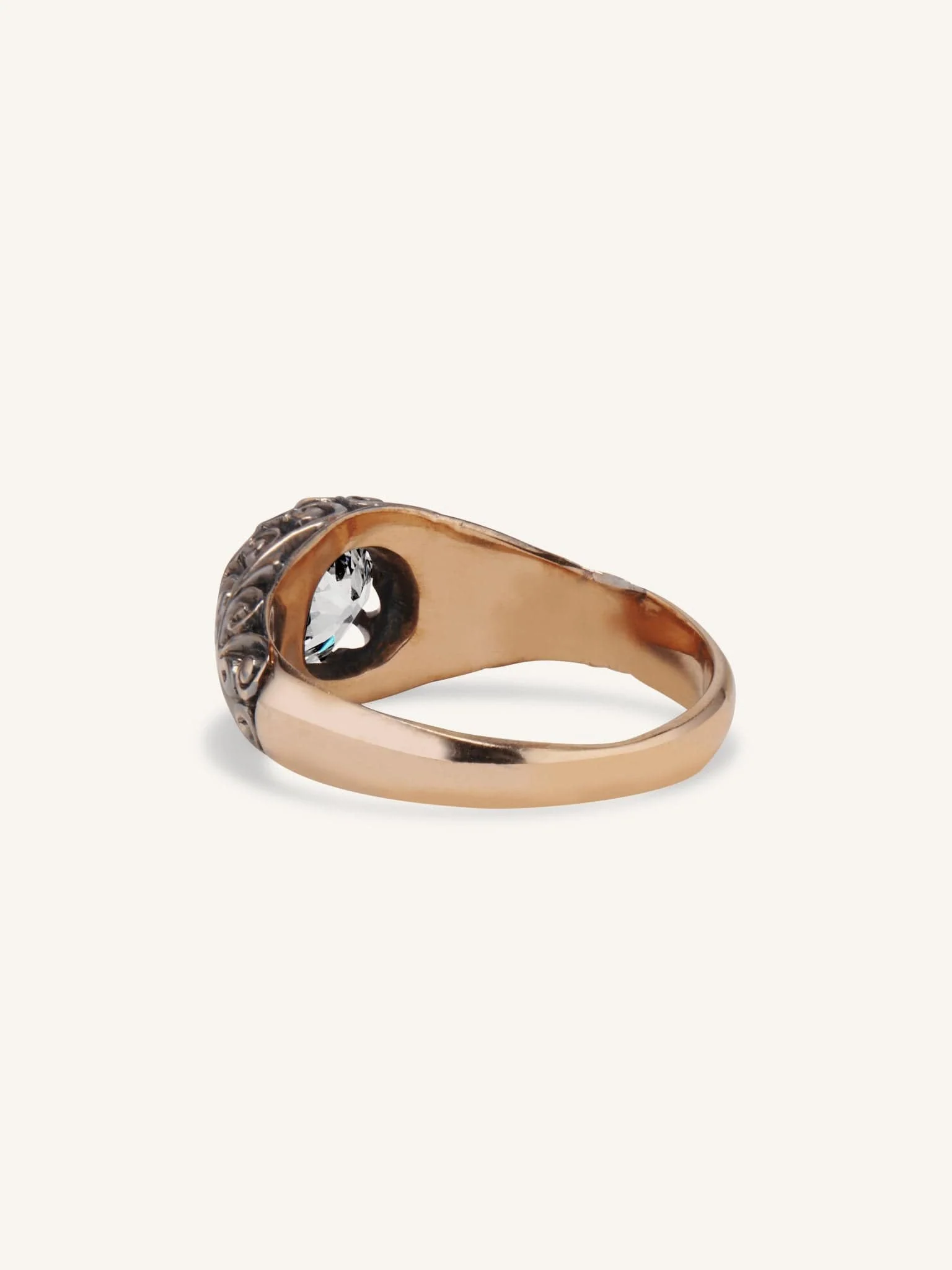 Victorian 1.02 Carat Old European Cut Diamond Engraved Engagement Ring - Image 5