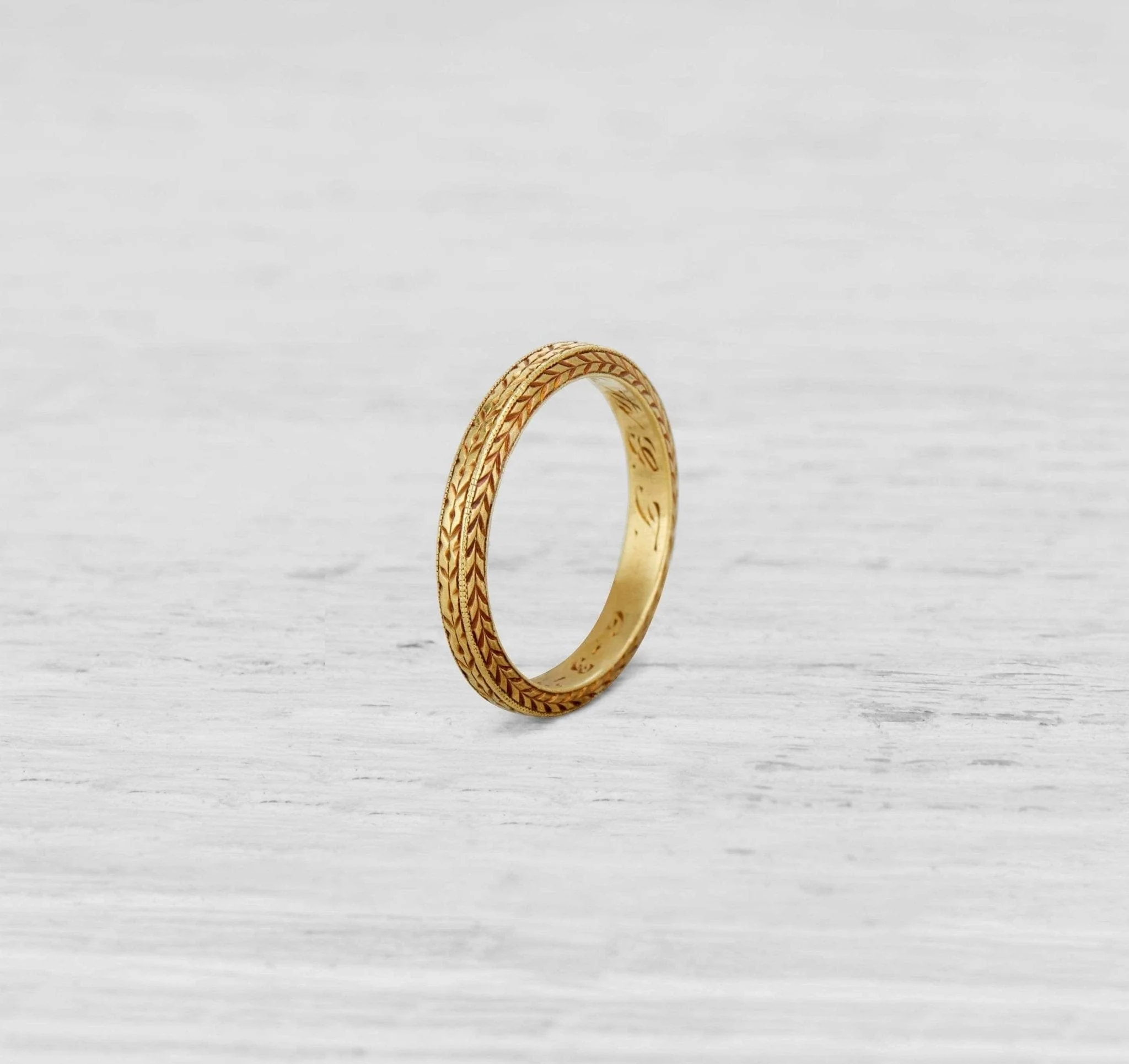 ART DECO 18K YELLOW GOLD WEDDING BAND