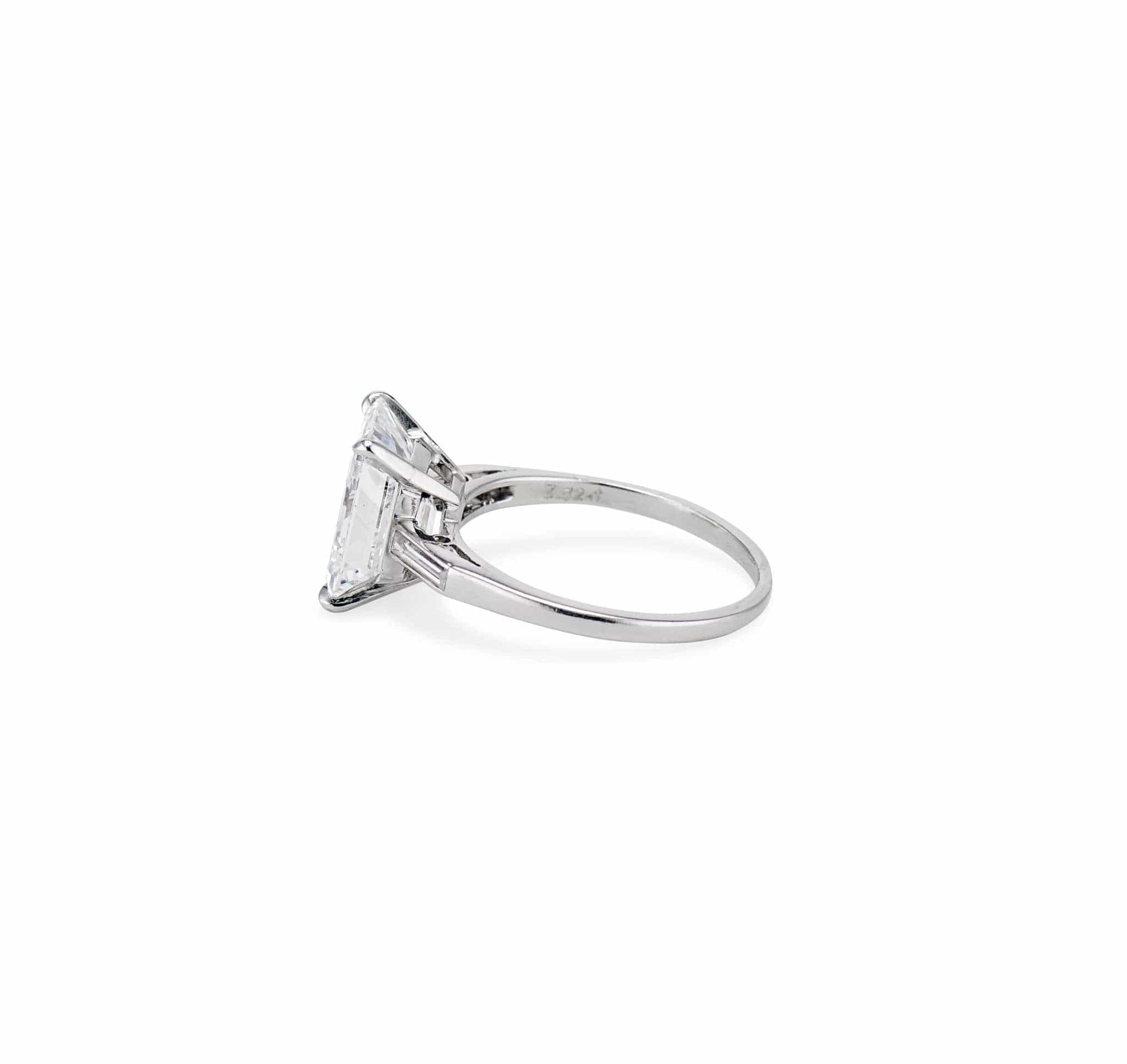 Art Deco 3.32 Carat Emerald-Cut Diamond Engagement Ring - Image 3