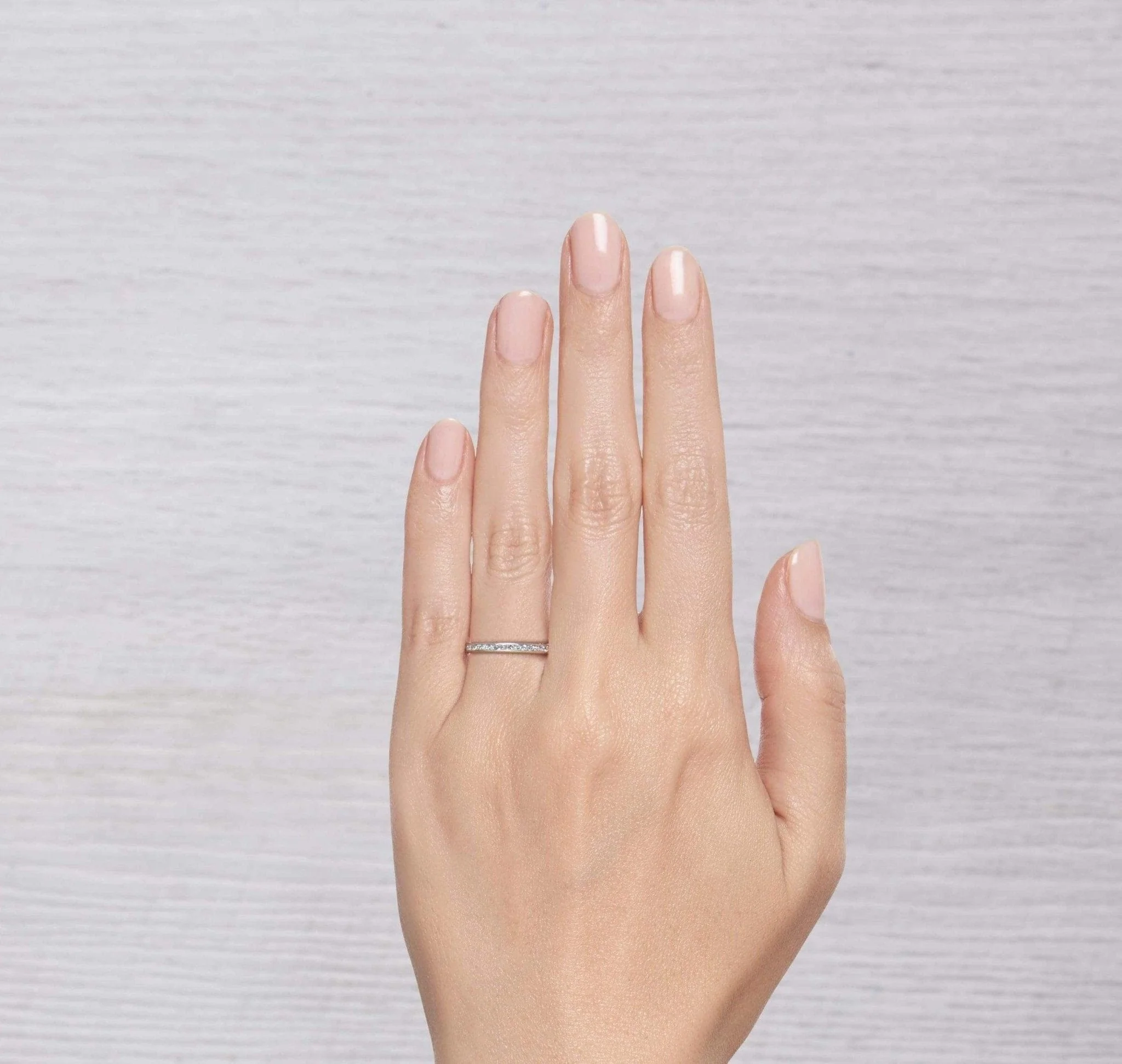 ART DECO DIAMOND AND PLATINUM ETERNITY WEDDING BAND - Image 4