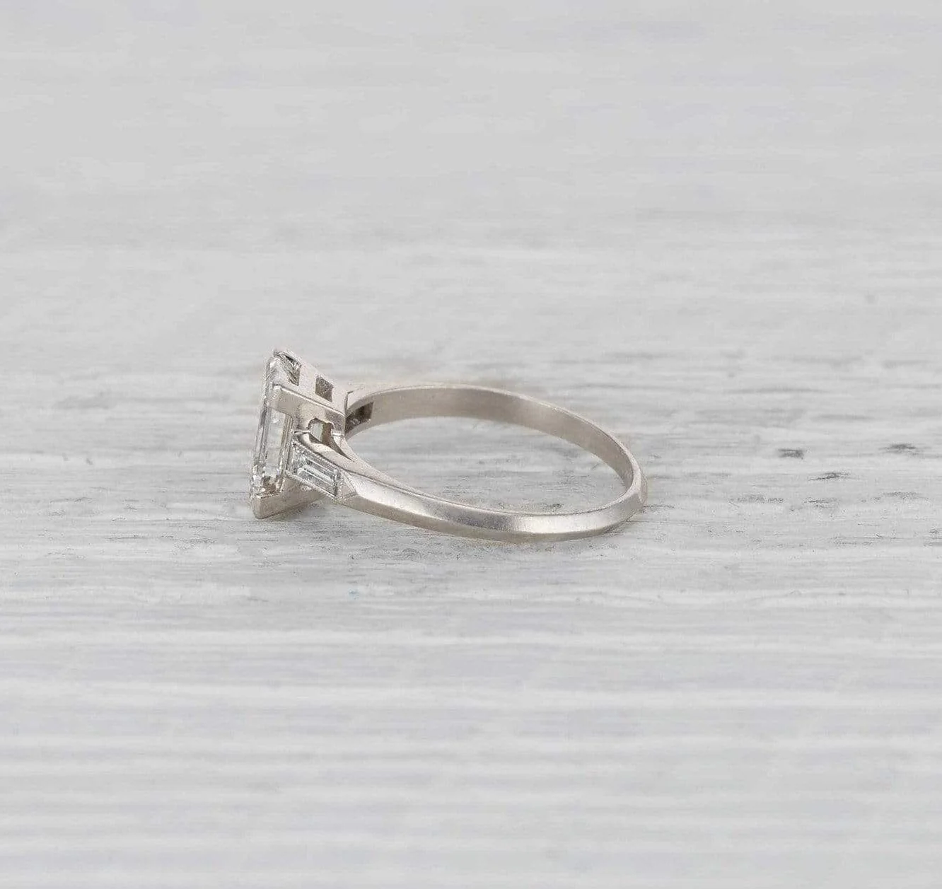 1.51 Carat Art Deco Diamond Engagement Ring - Image 3