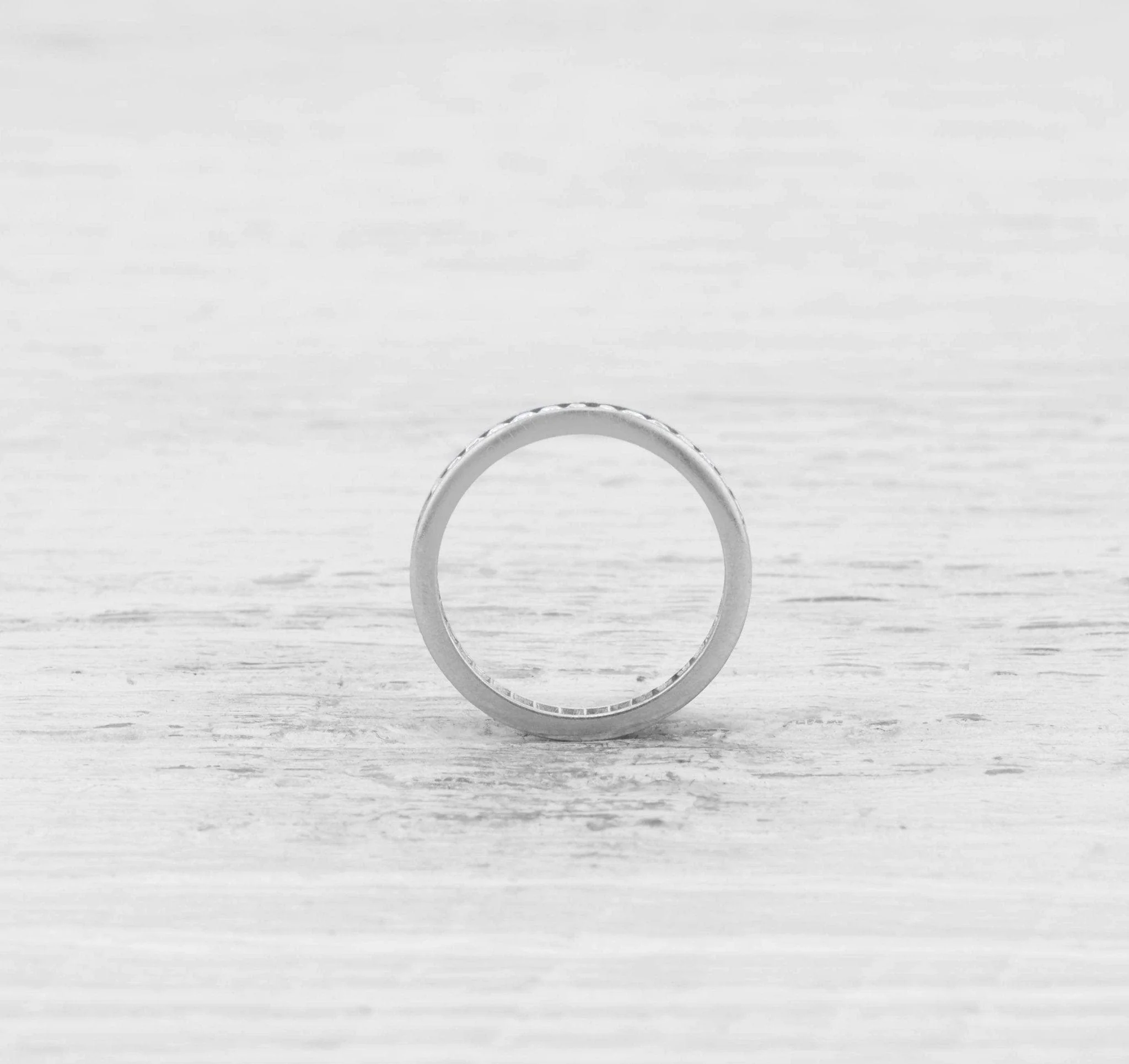 ART DECO DIAMOND ETERNITY BAND - Image 2