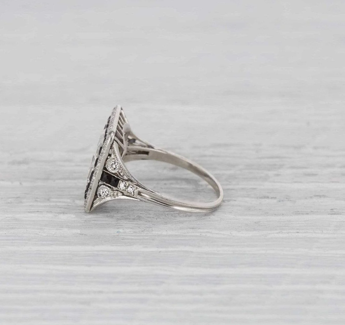 Art Deco Diamond & Onyx Engagement Ring - Image 3