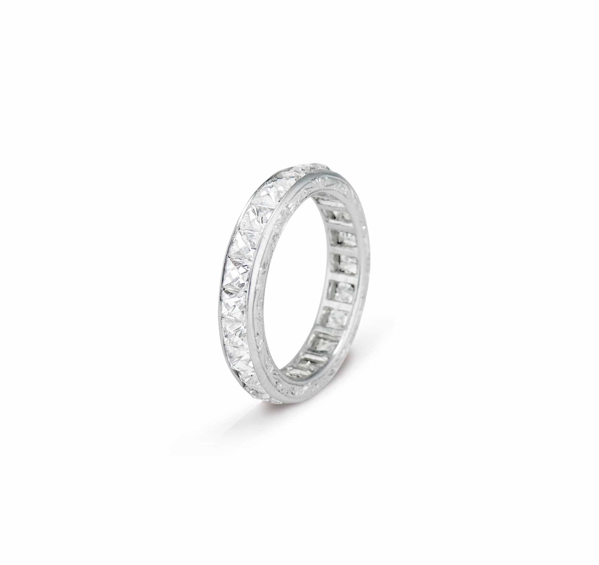 Art Deco 4.50 Carat French Cut Diamond Eternity Band - Image 3