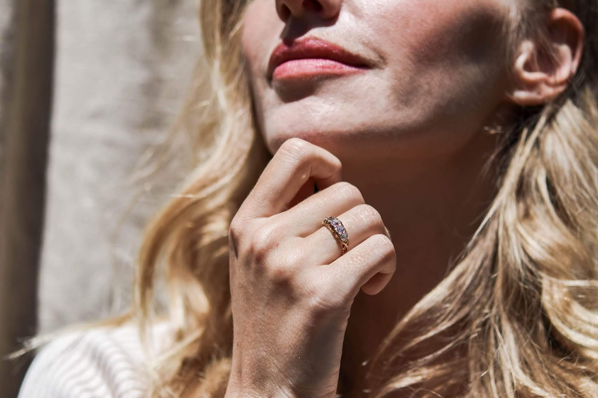Art Nouveau Five-Stone Diamond & Gold Ring - Image 4
