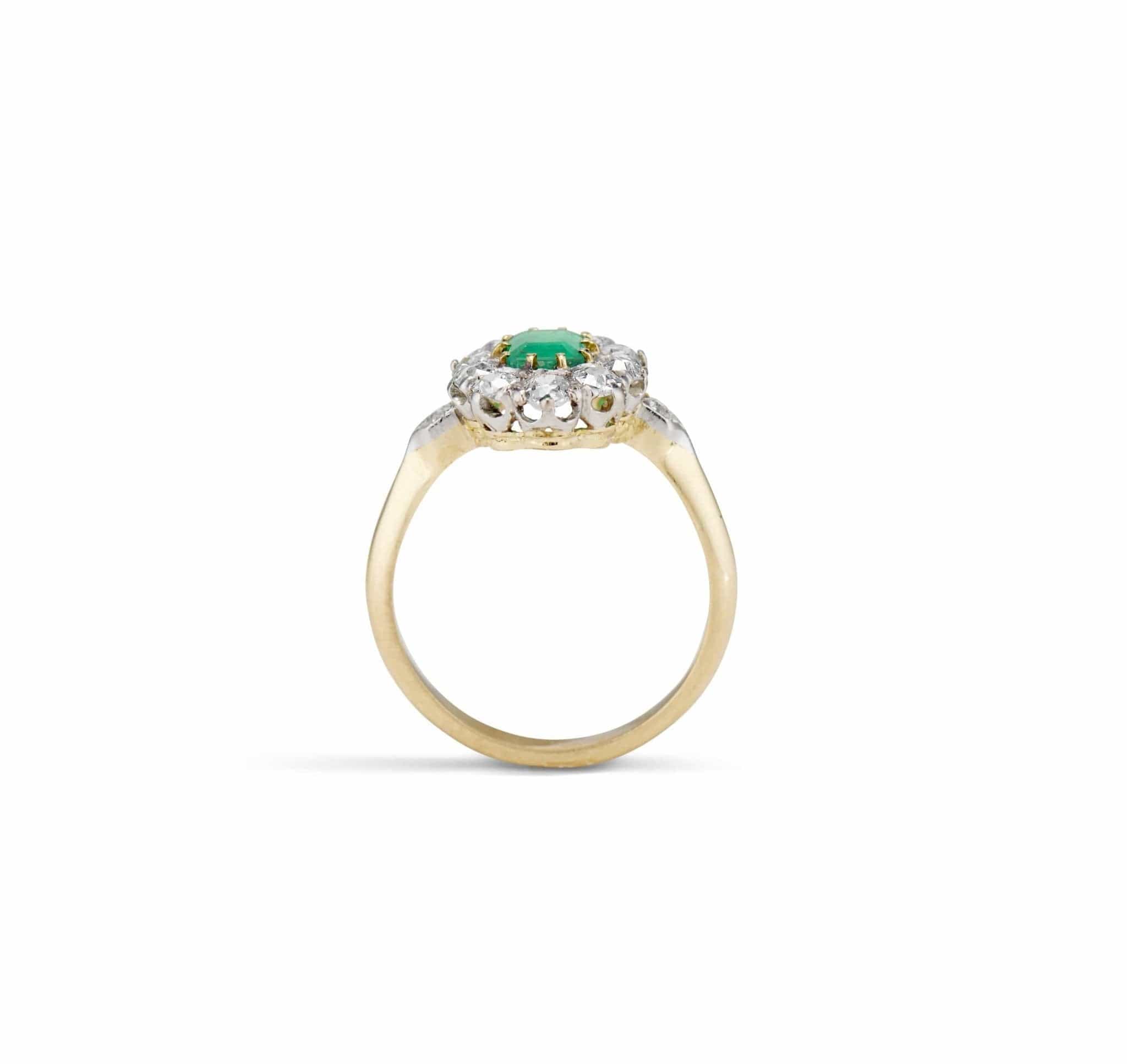 Belle Époque .70 Emerald and Diamond Cluster Engagement Ring, France - Image 4