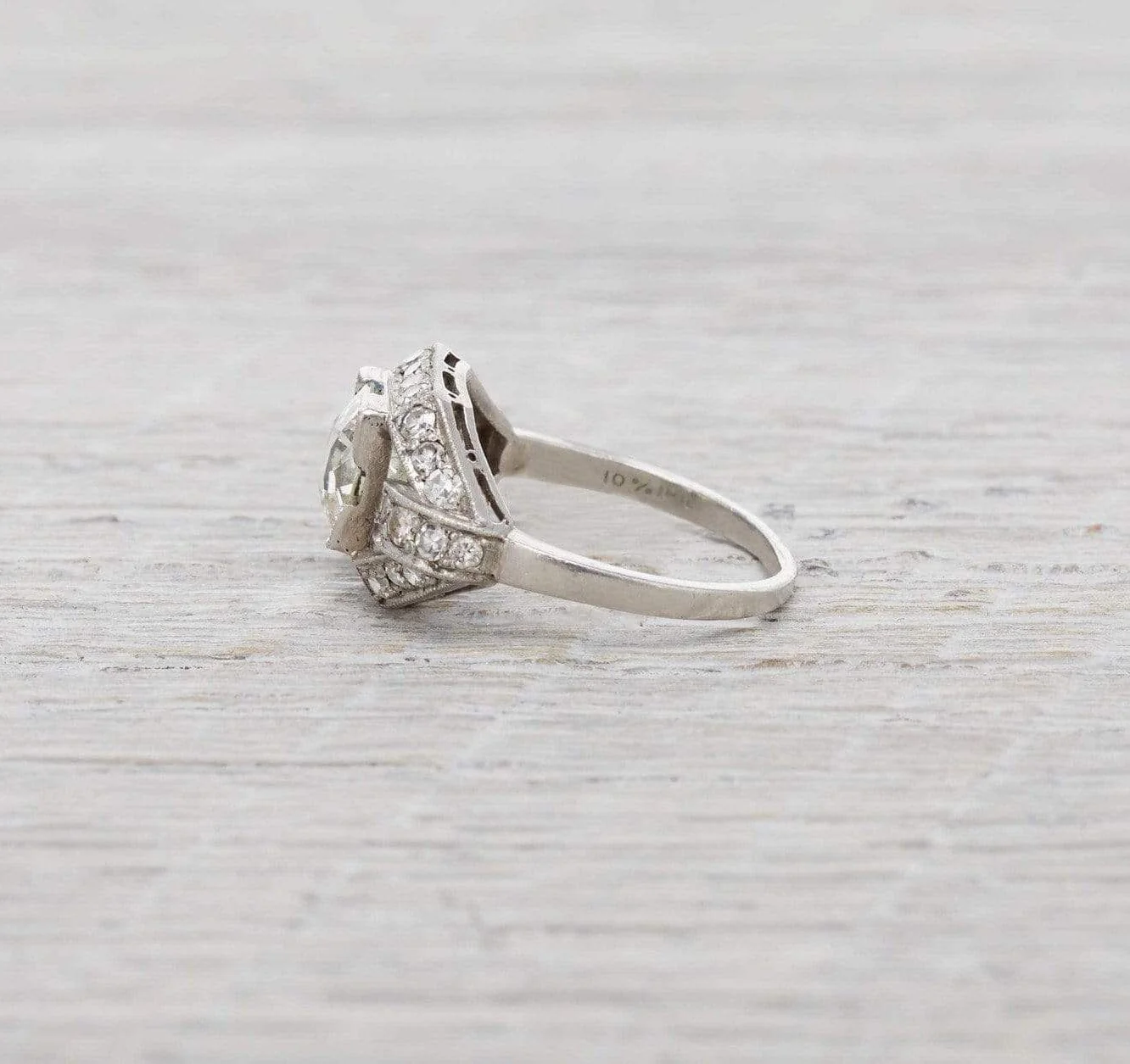 1.56 Carat Vintage Diamond Engagement Ring - Image 3