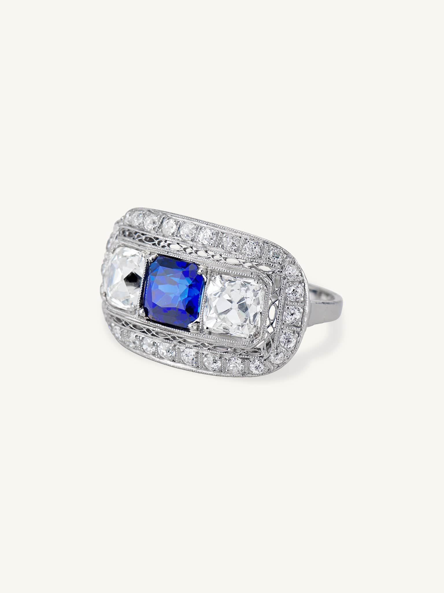Early Art Deco 2.15 Carat Old Mine Cushion Cut Sapphire & Diamond Ring - Image 4