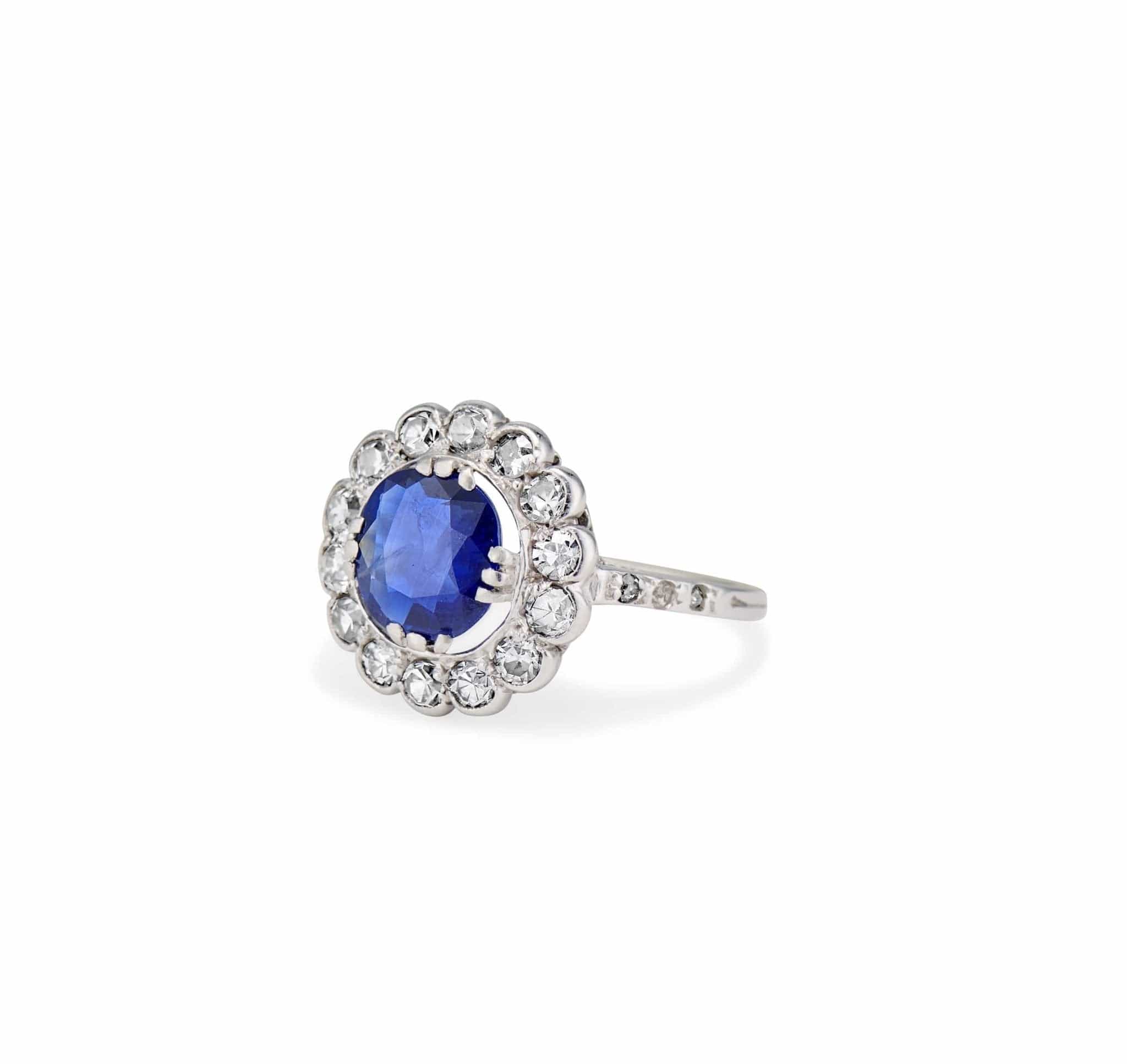 Edwardian 1.18 Carat Cushion Sapphire and Diamond Cluster Ring - Image 2