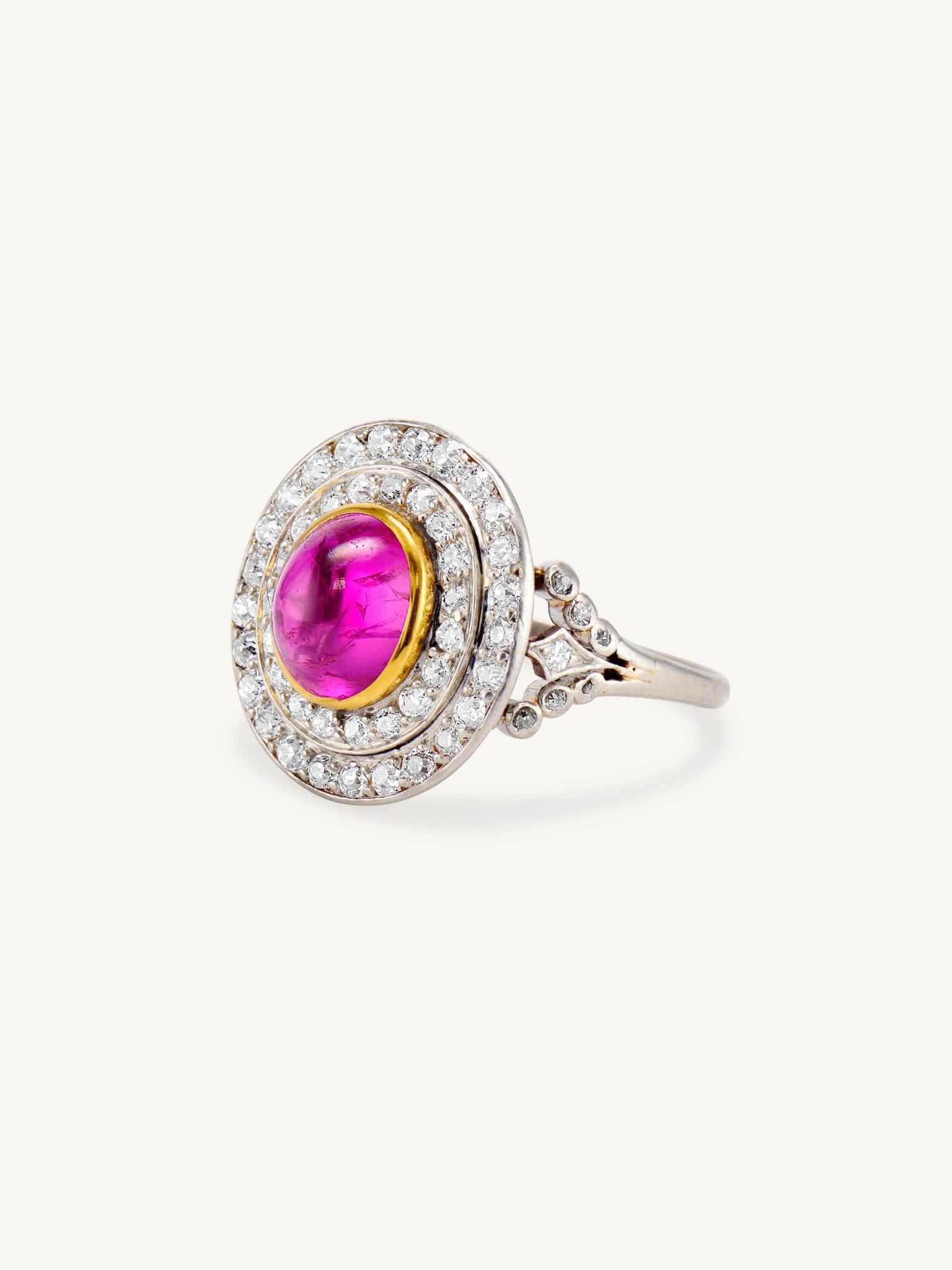 Edwardian 2.80 Cabochon Ruby & Diamond Cluster - Image 3