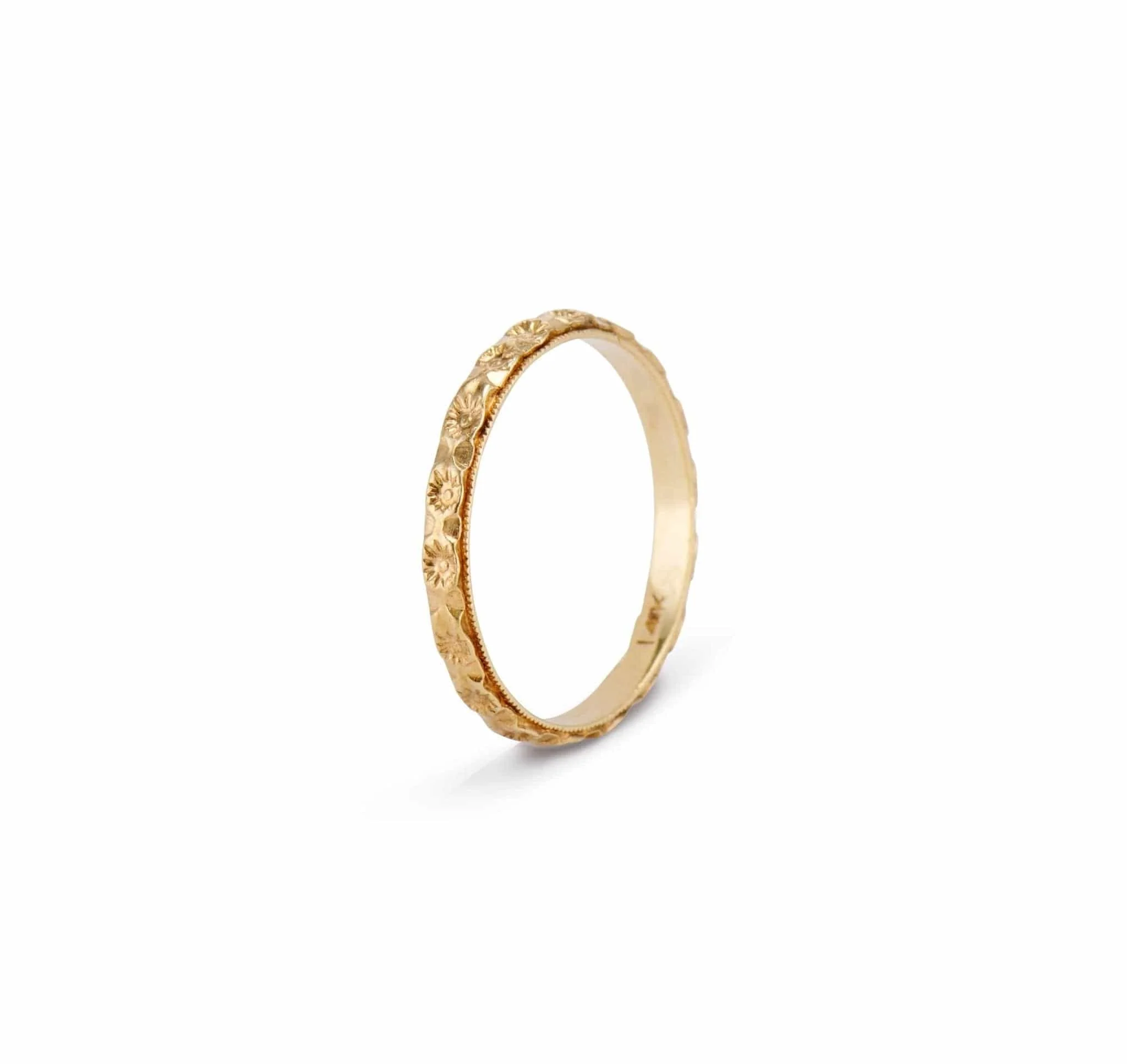 Edwardian Orange Blossom Engraved Gold Wedding Band - Image 3