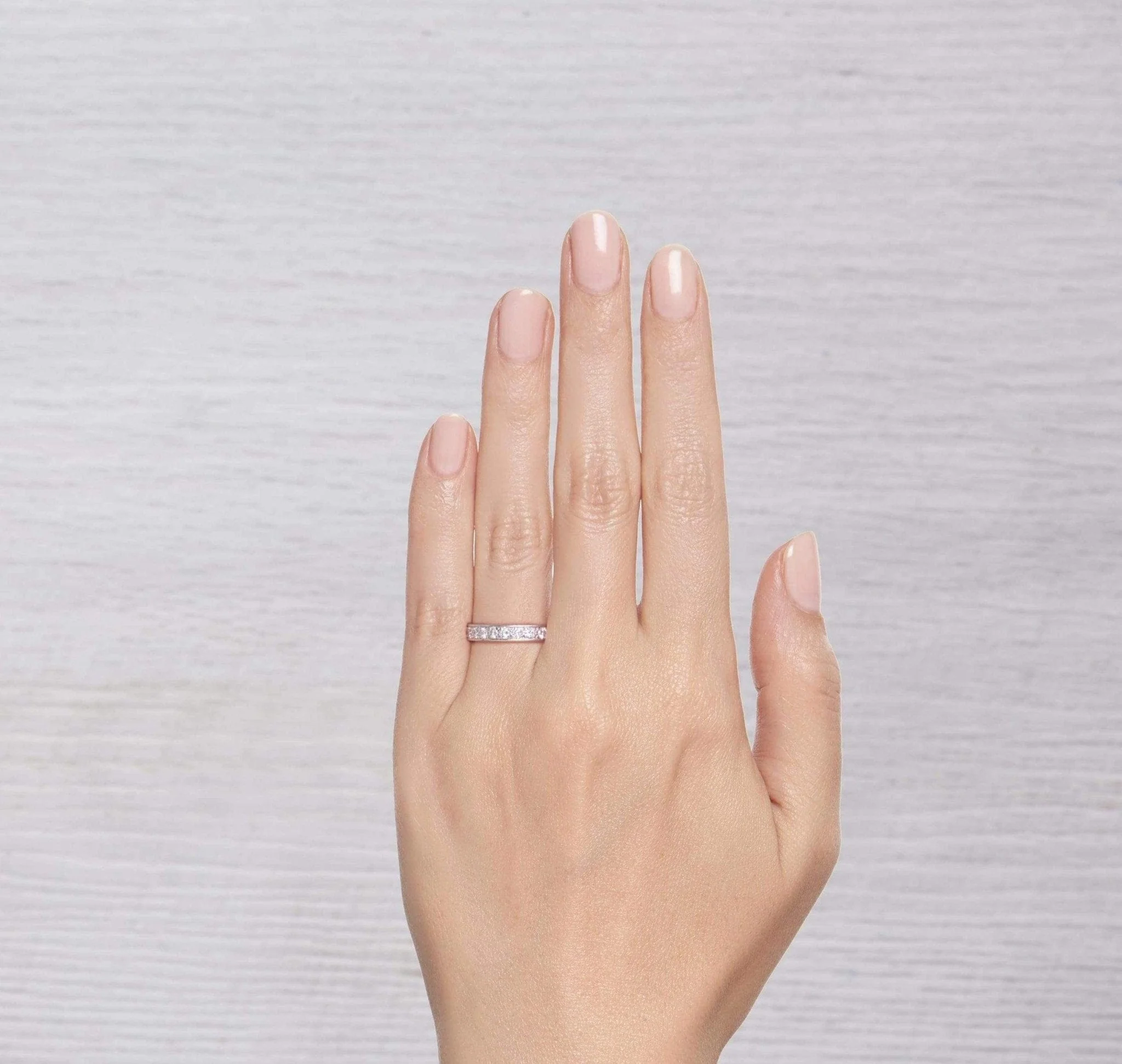 EDWARDIAN DIAMOND ETERNITY BAND - Image 4